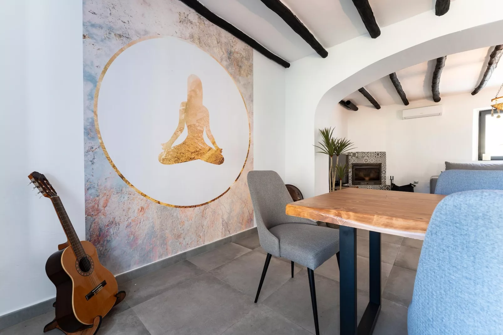 CT 390 - Faros Zen Ohm & Yoga Retreat - Cortijo Pura Paz in Casarabonela-Eetkamer