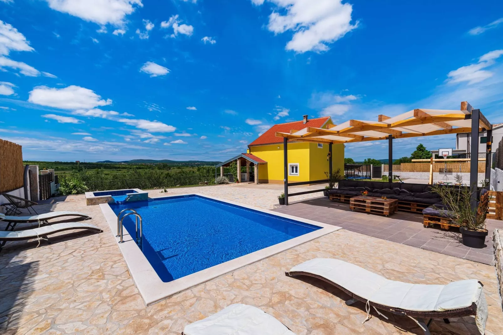 Holiday home Agro Casa-Zwembad