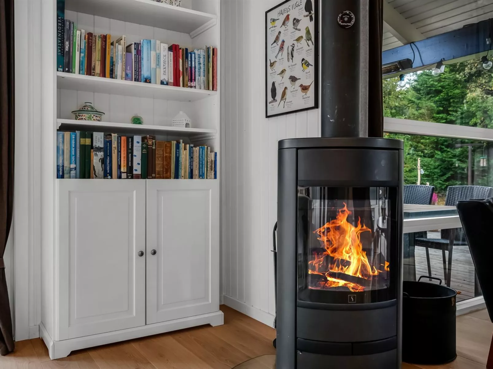 "Edvard" - 300m from the sea-Binnen