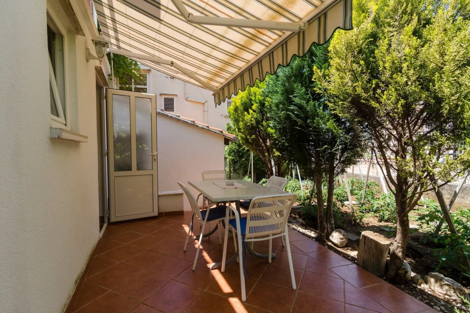 Apartment Olga - Studio Apartment with Terrace-Buitenlucht