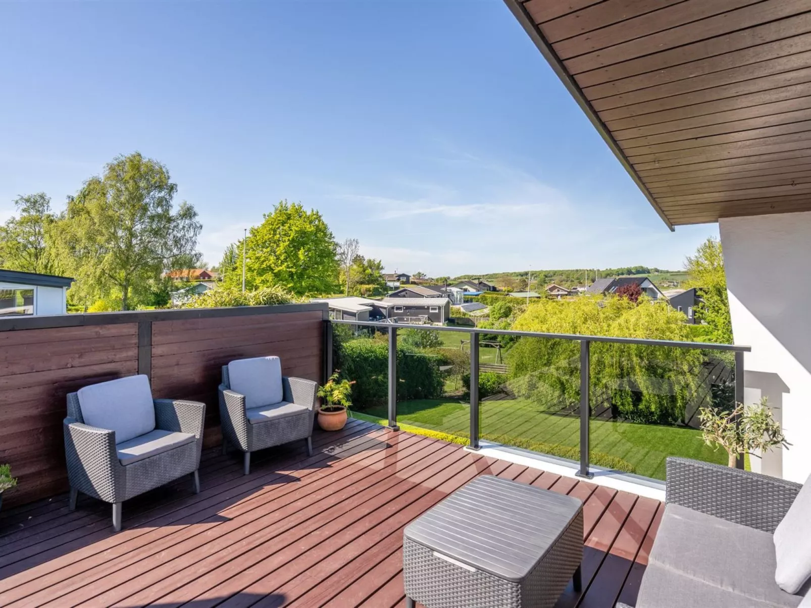 "Martti" - 200m from the sea-Buiten