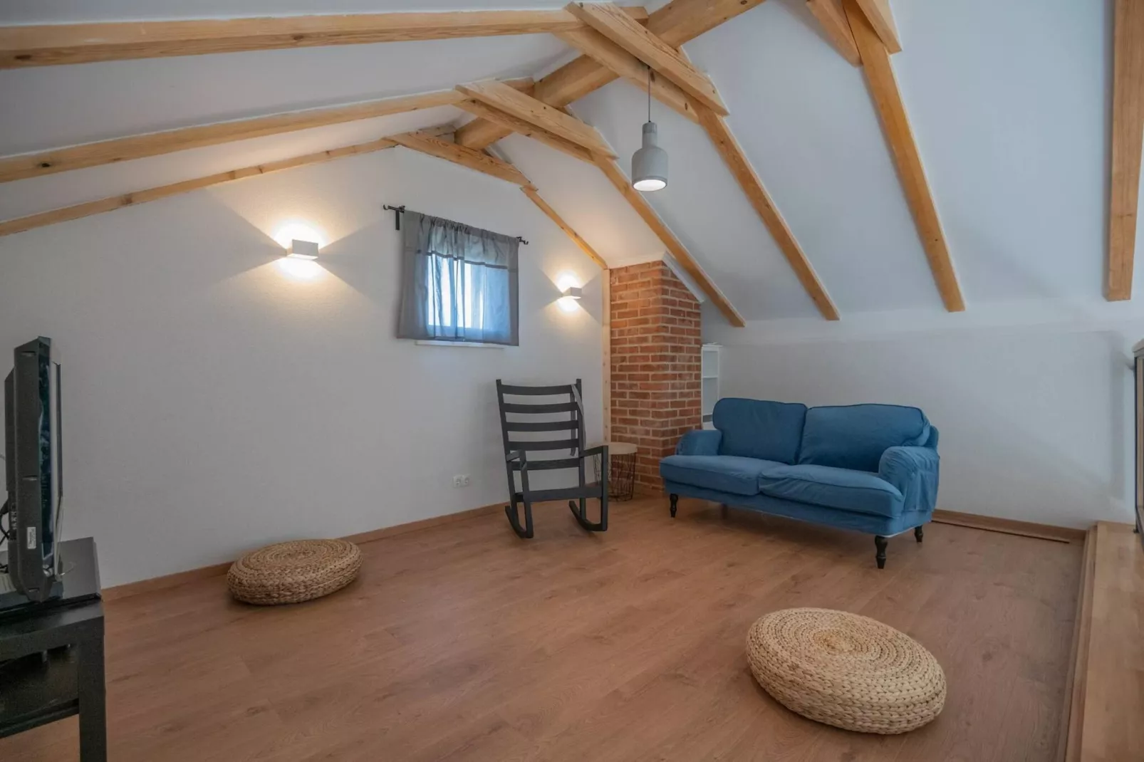 Luxury Villa Prolozac-Woonkamer