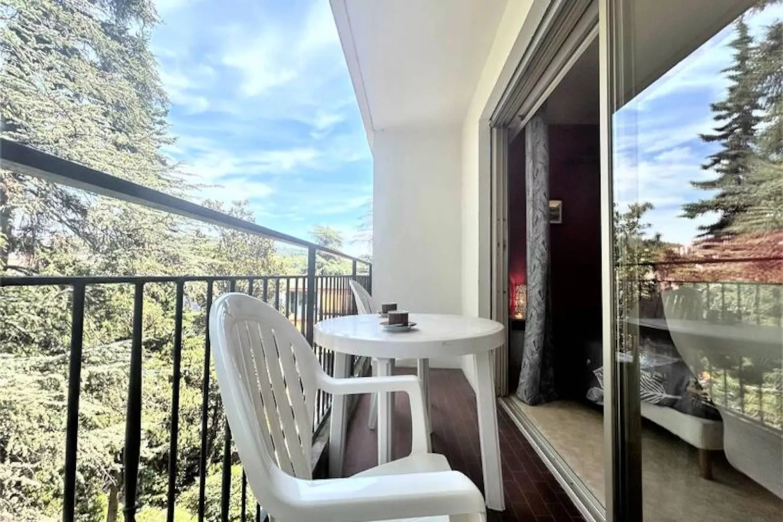 Résidence Cedres-Niet-getagd