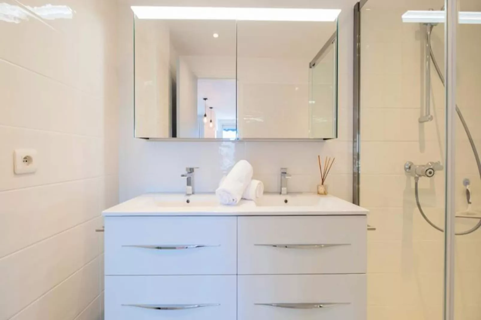 Résidence 3p &agrave; 100m Des Plages, Terrasse Et Parking-Niet-getagd