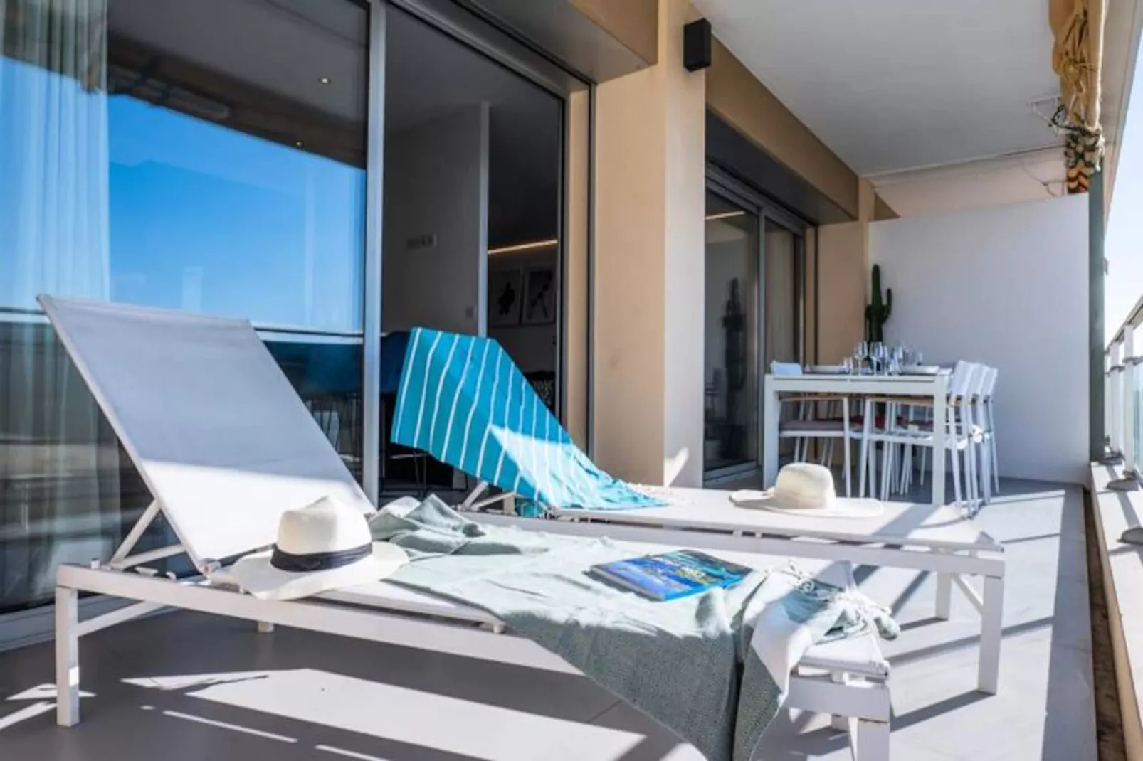 Résidence 4 Pi&egrave;ces Vue Mer, Terrasse Et Parking-Niet-getagd