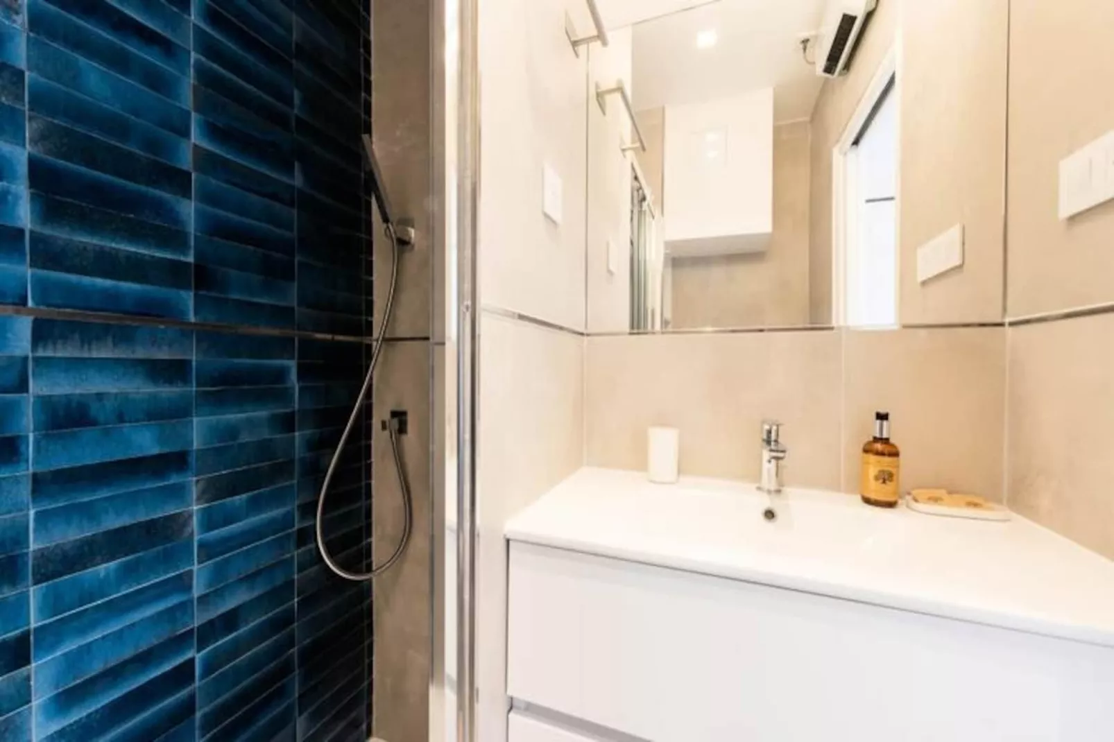 Résidence 2p Au Calme Proche Centre Cannes-Niet-getagd