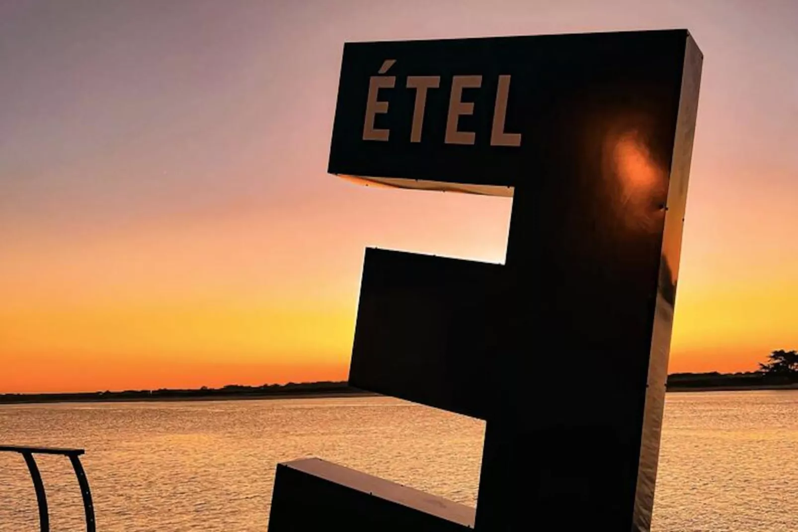 Résidence Rue De La Fontaine-Niet-getagd