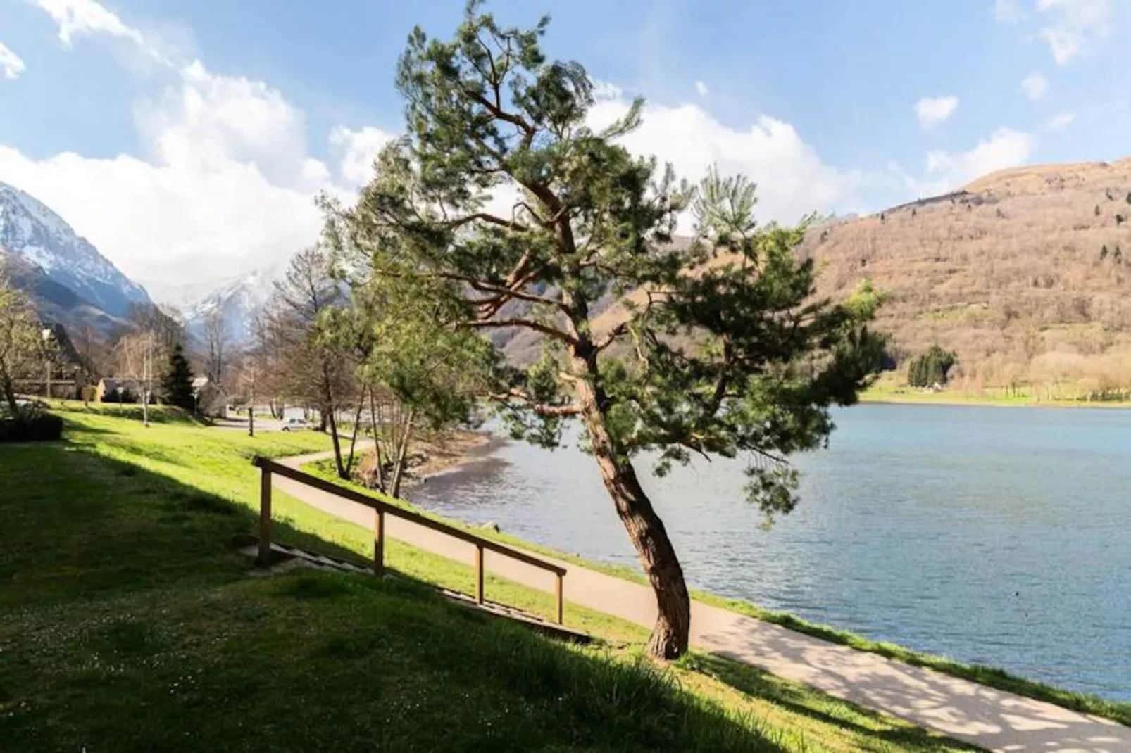 Résidence Les Reflets Du Lac-Niet-getagd