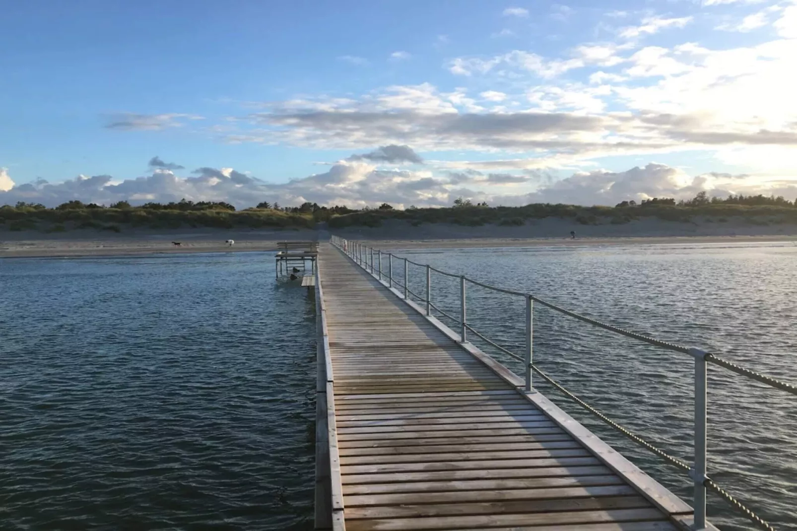 Luxe toevluchtsoord bij Bratten Strand-By Traum-Waterzicht