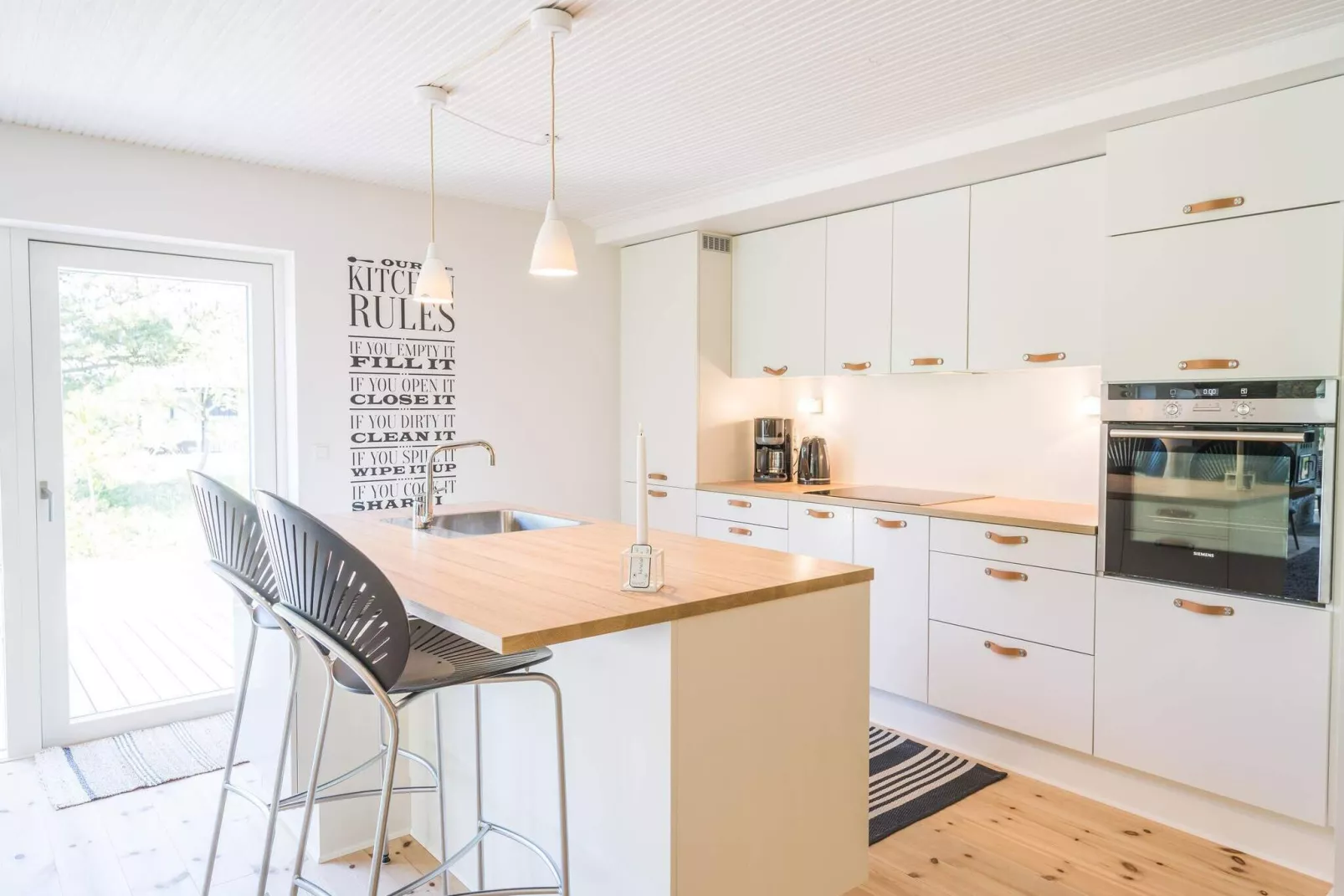 7 persoons vakantie huis op een vakantie park in Henne-Binnen