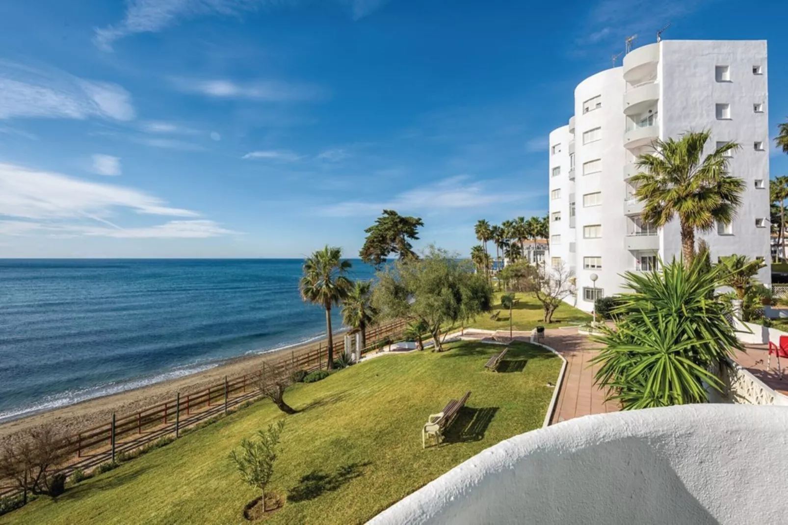 Pearl of Algaida CT 190-Uitzicht zomer