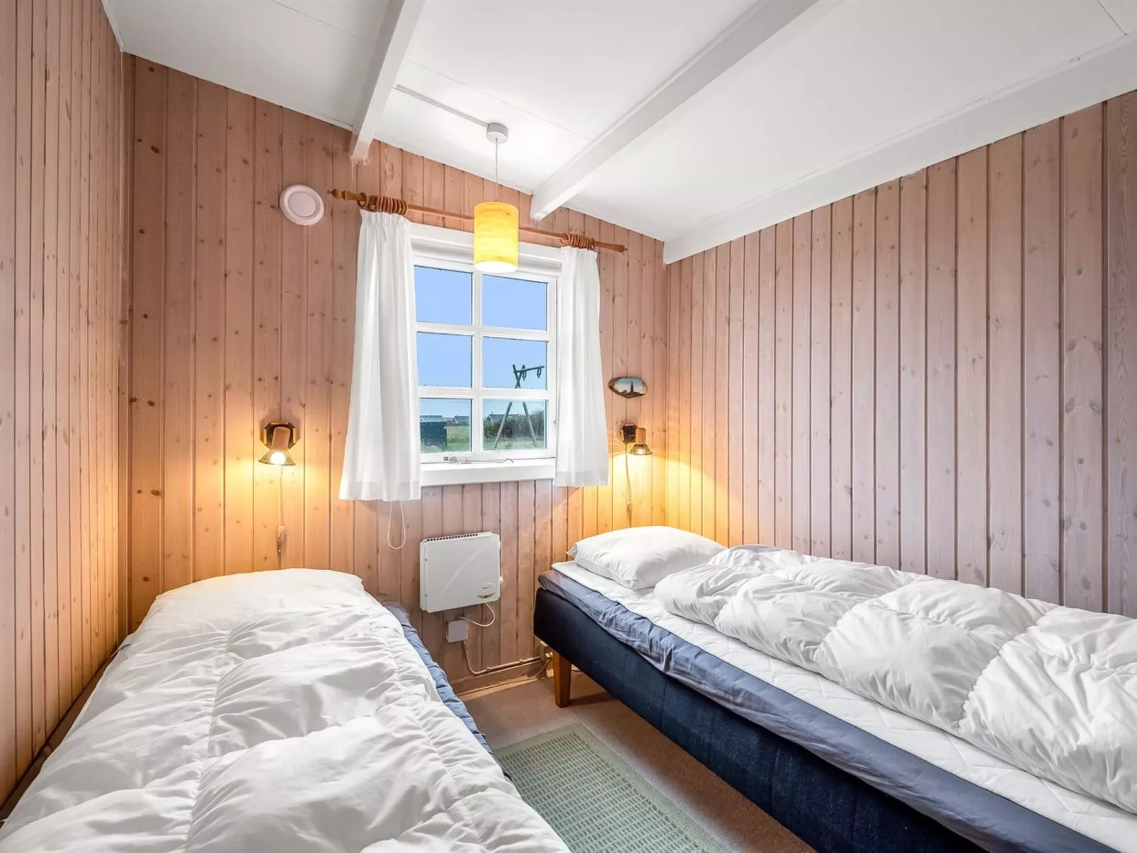 "Luiza" - 300m from the sea-Binnen