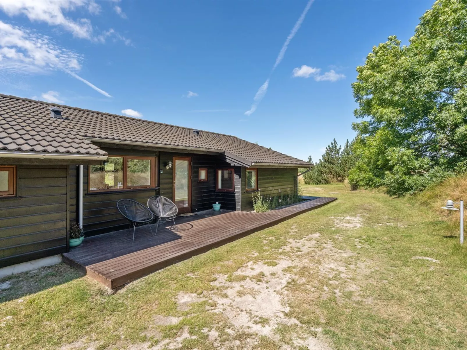 "Sirpa" - 1km from the sea-Buiten