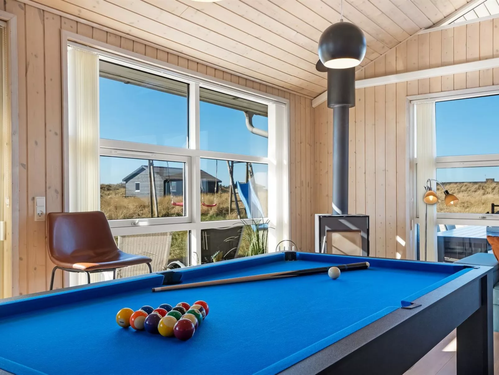 "Sirkka" - 902m from the sea-Binnen