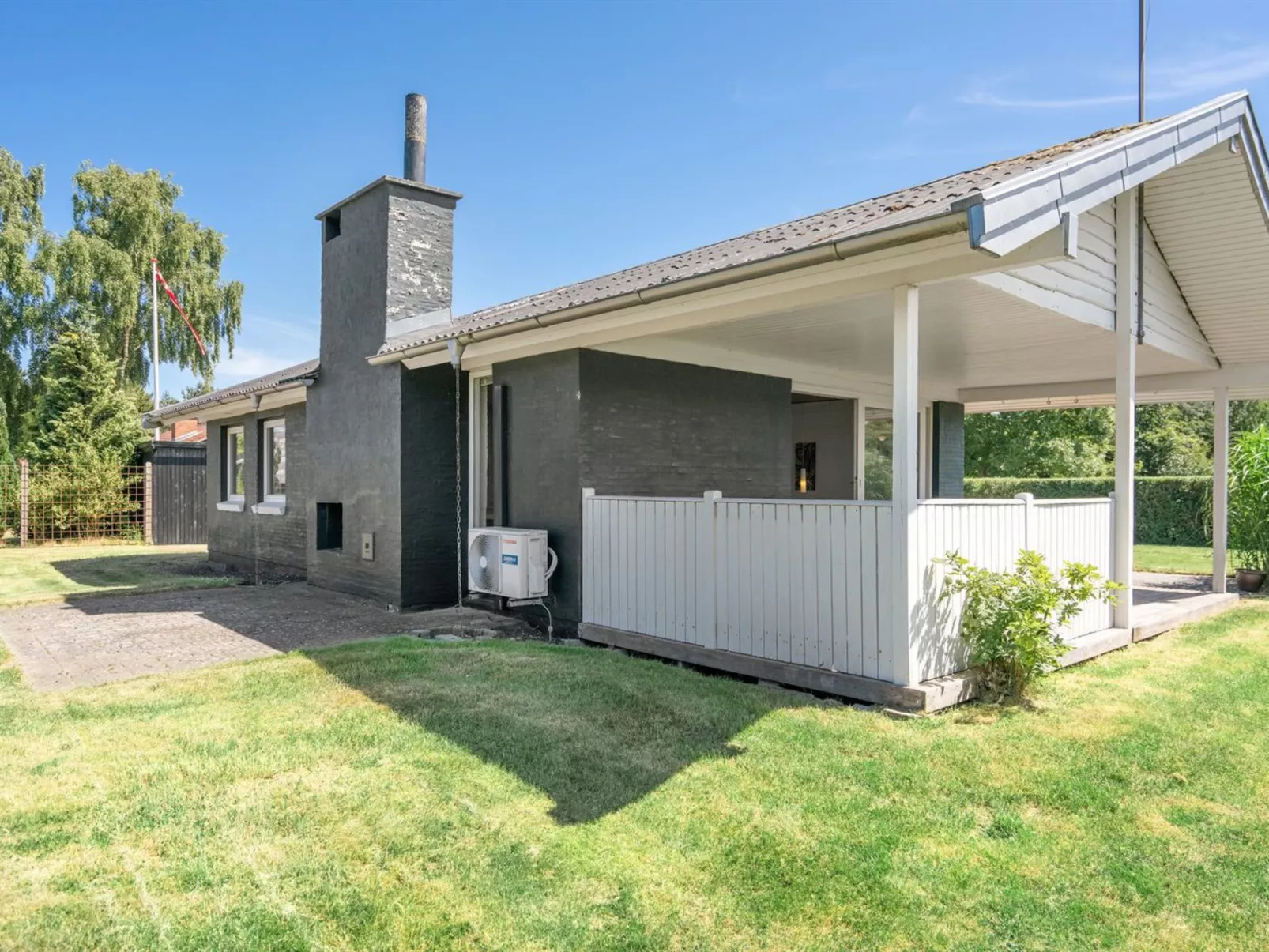 "Undine" - 300m from the sea-Buiten