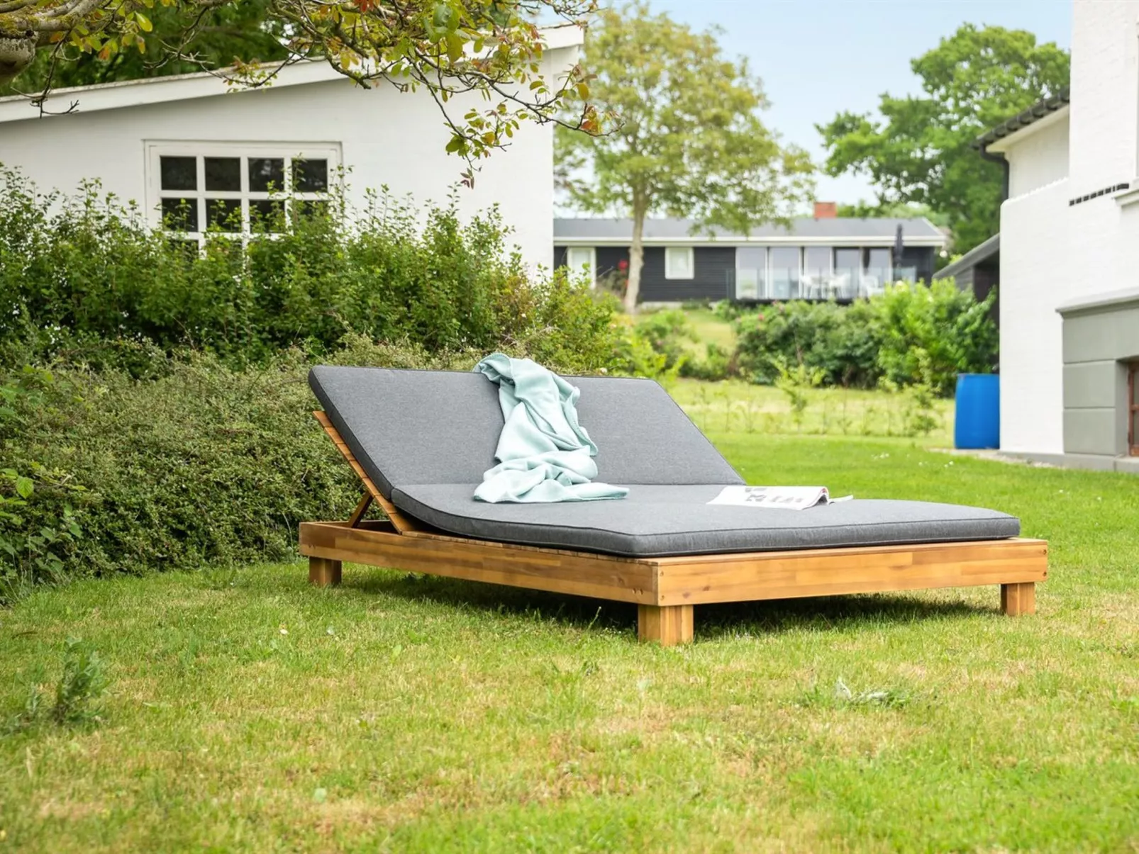 "Stefanie" - 10m from the sea