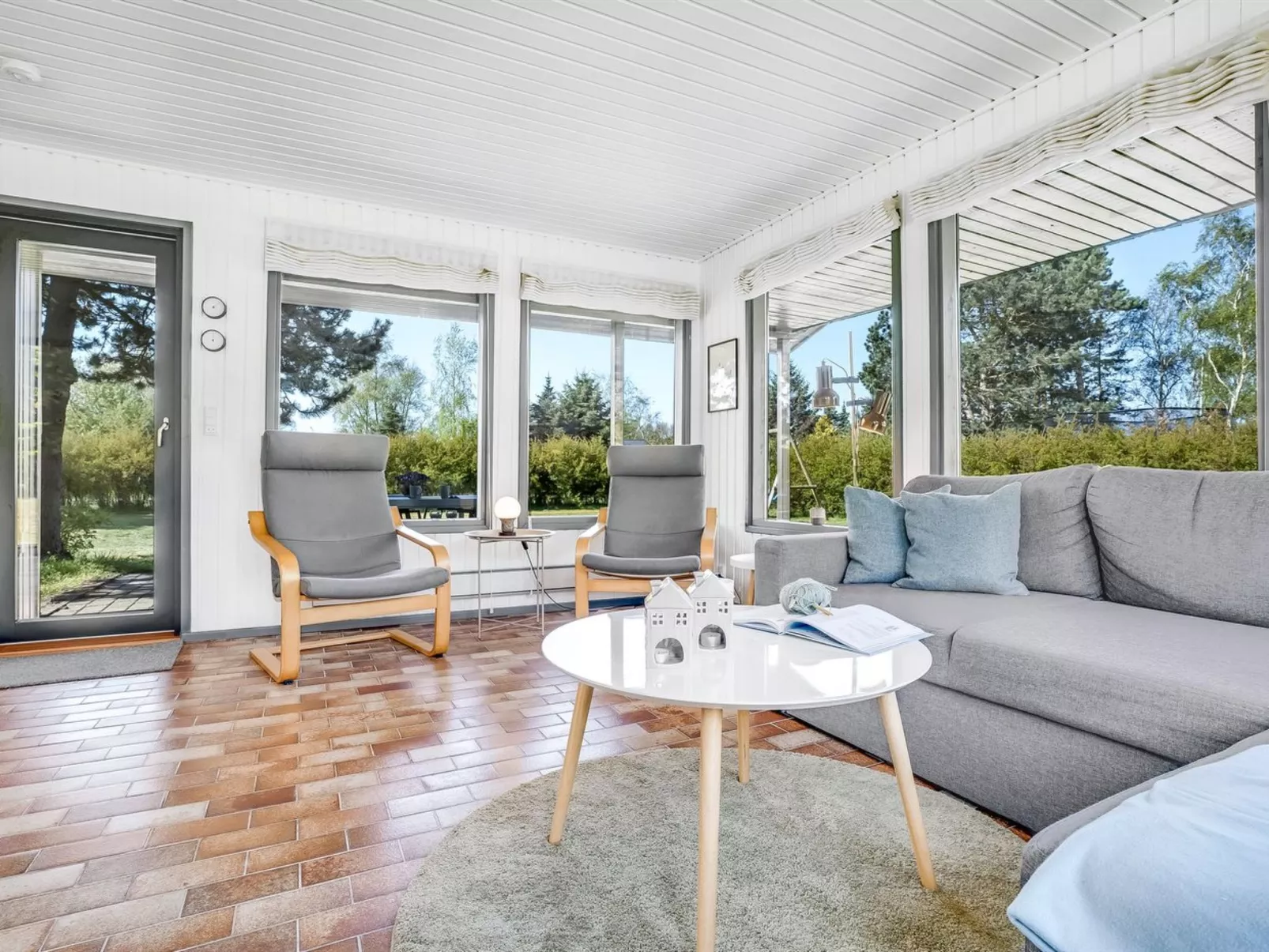 "Lars" - 250m from the sea-Binnen