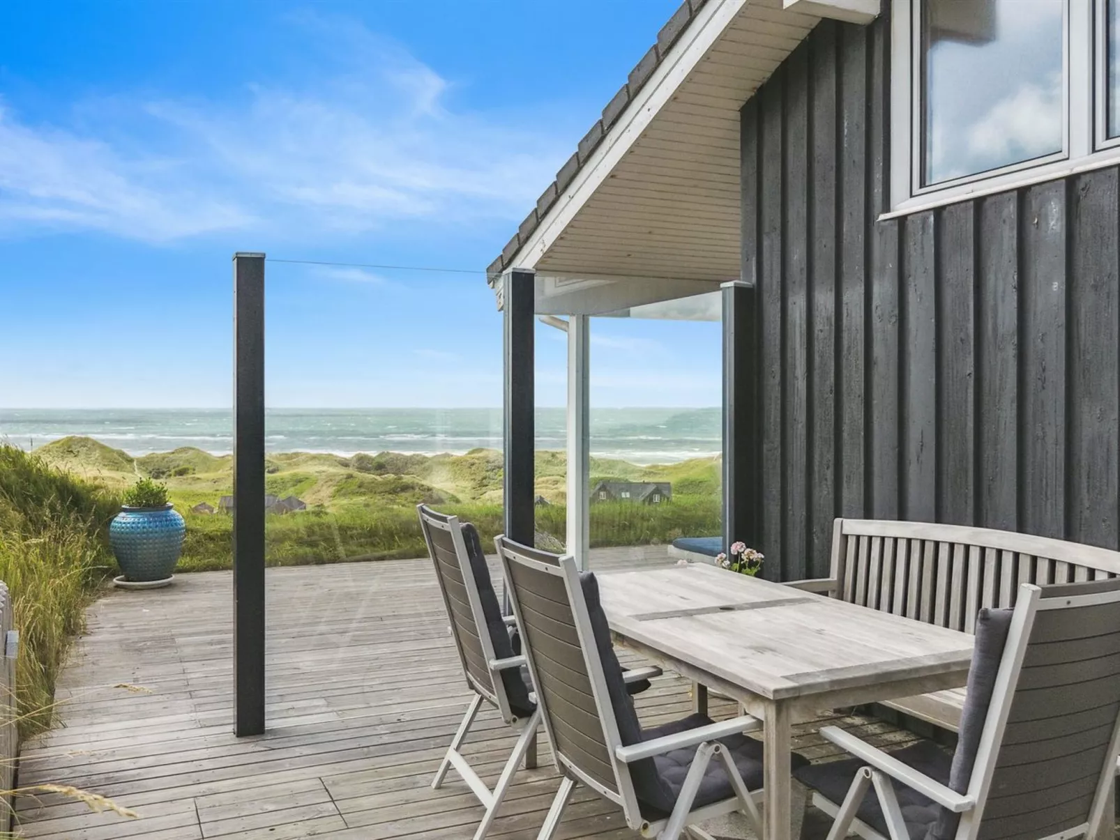 "Alyssa" - 300m from the sea-Buiten