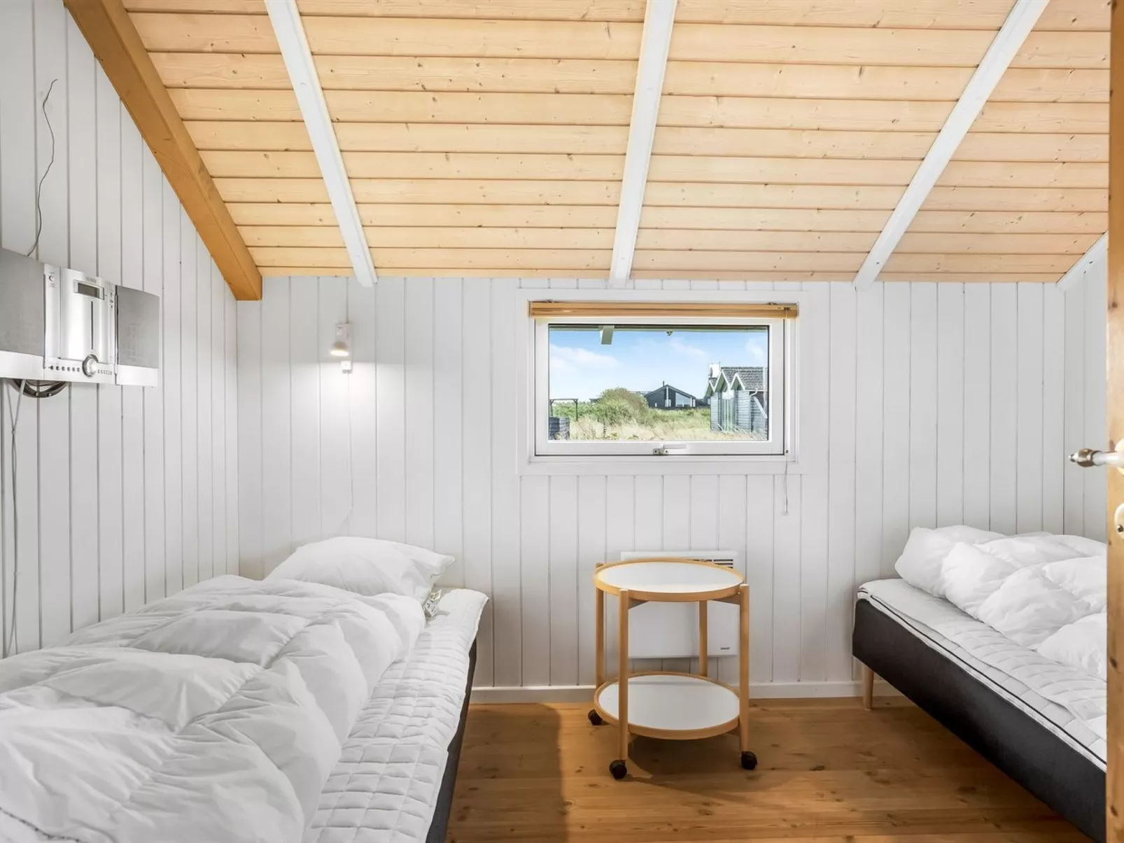 "Freya" - 200m from the sea-Binnen