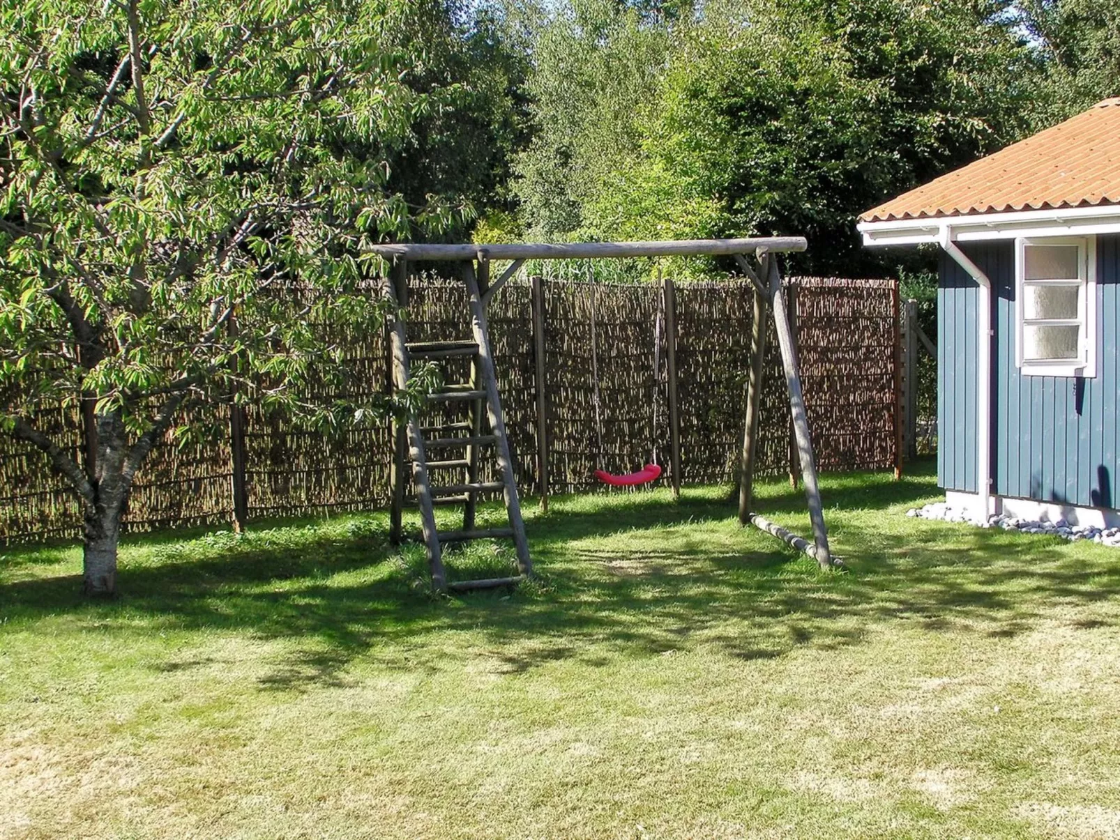 "Nitis" - 200m from the sea-Buiten