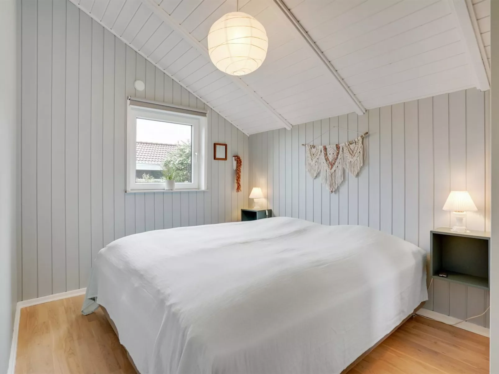 "Petrus" - 750m from the sea-Binnen