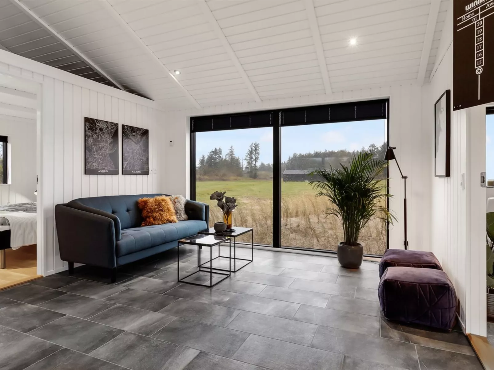 "Sasja" - 1.5km from the sea-Binnen