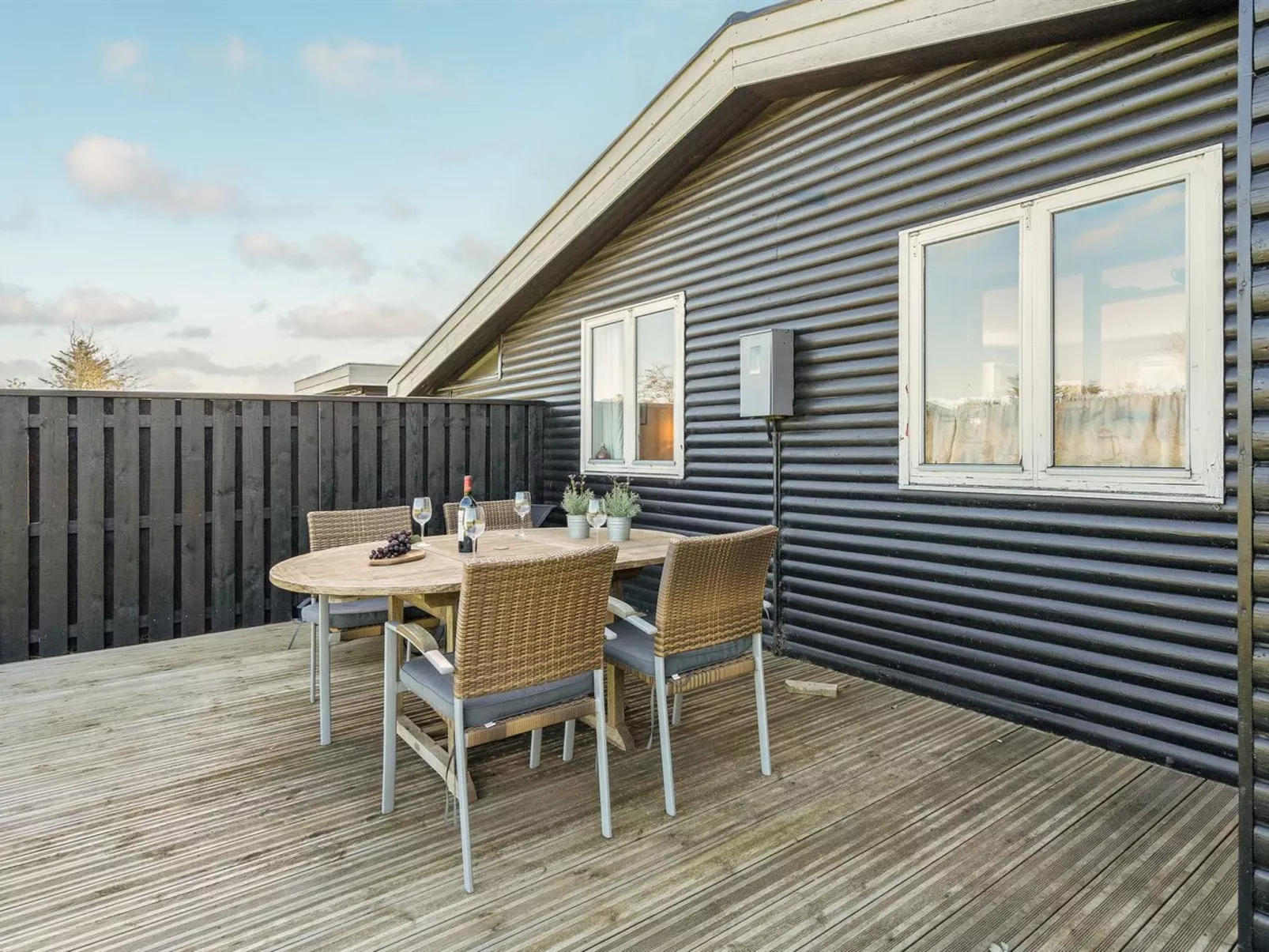 "Afrim" - 694m from the sea-Buiten