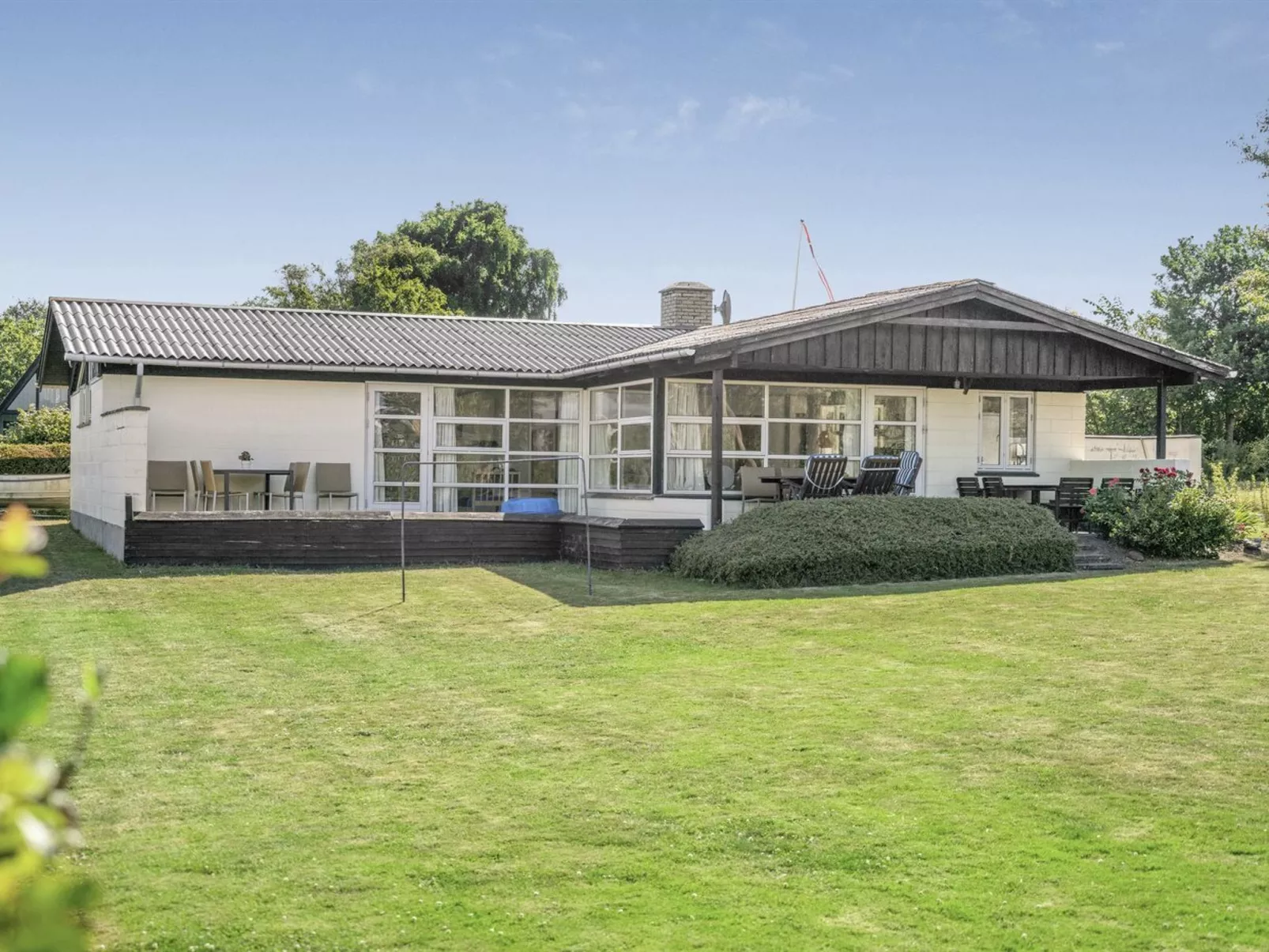 "Evald" - 200m from the sea-Buiten