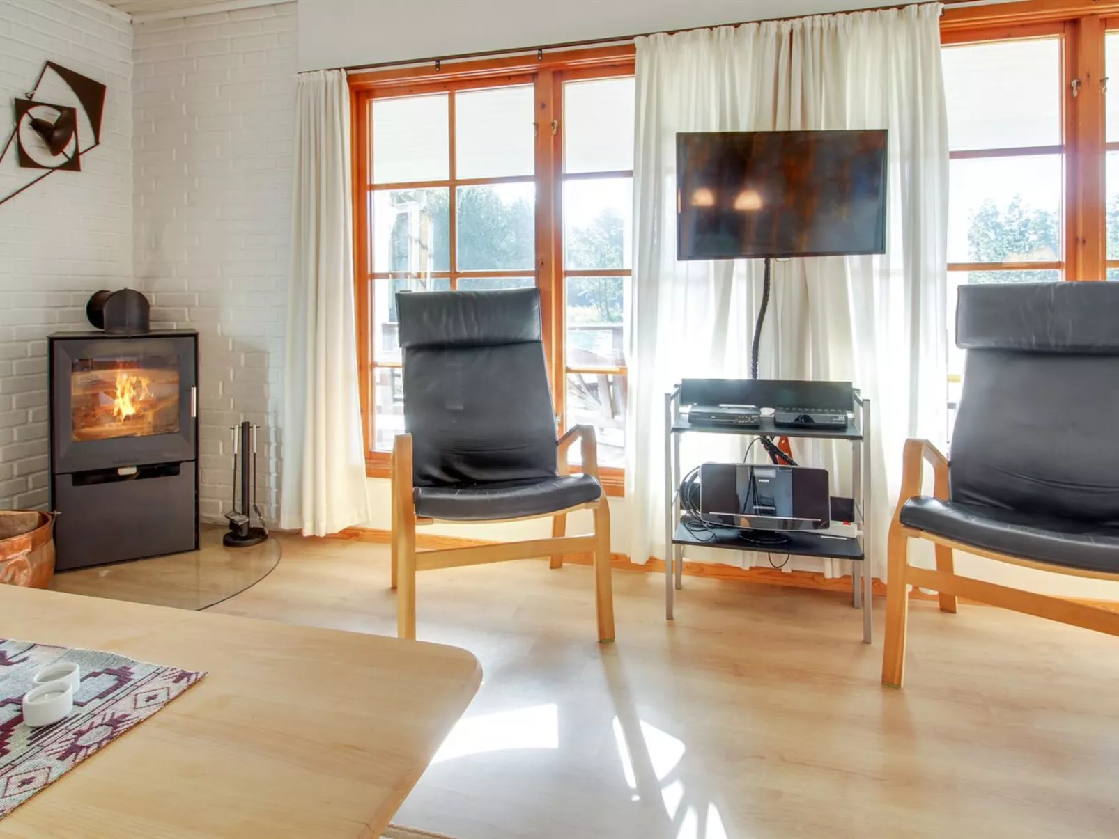 "Botilde" - 1km from the sea-Binnen