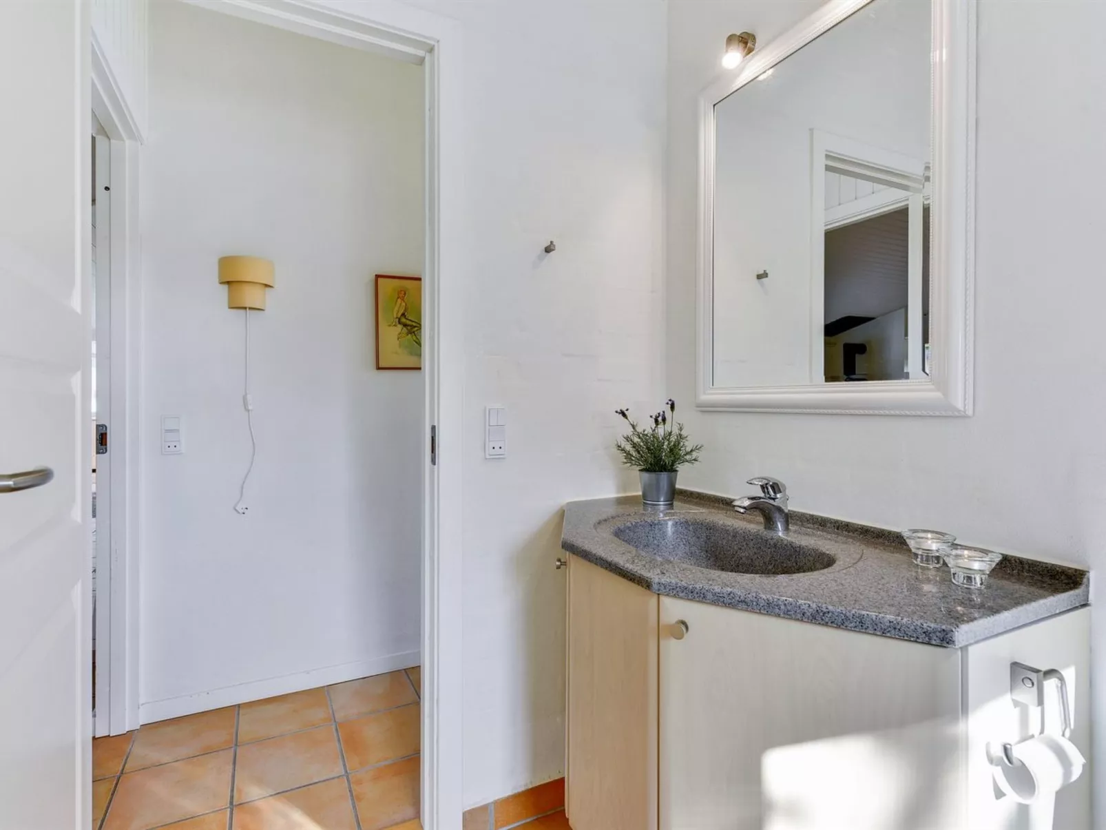 "Vivina" - 250m from the sea-Binnen