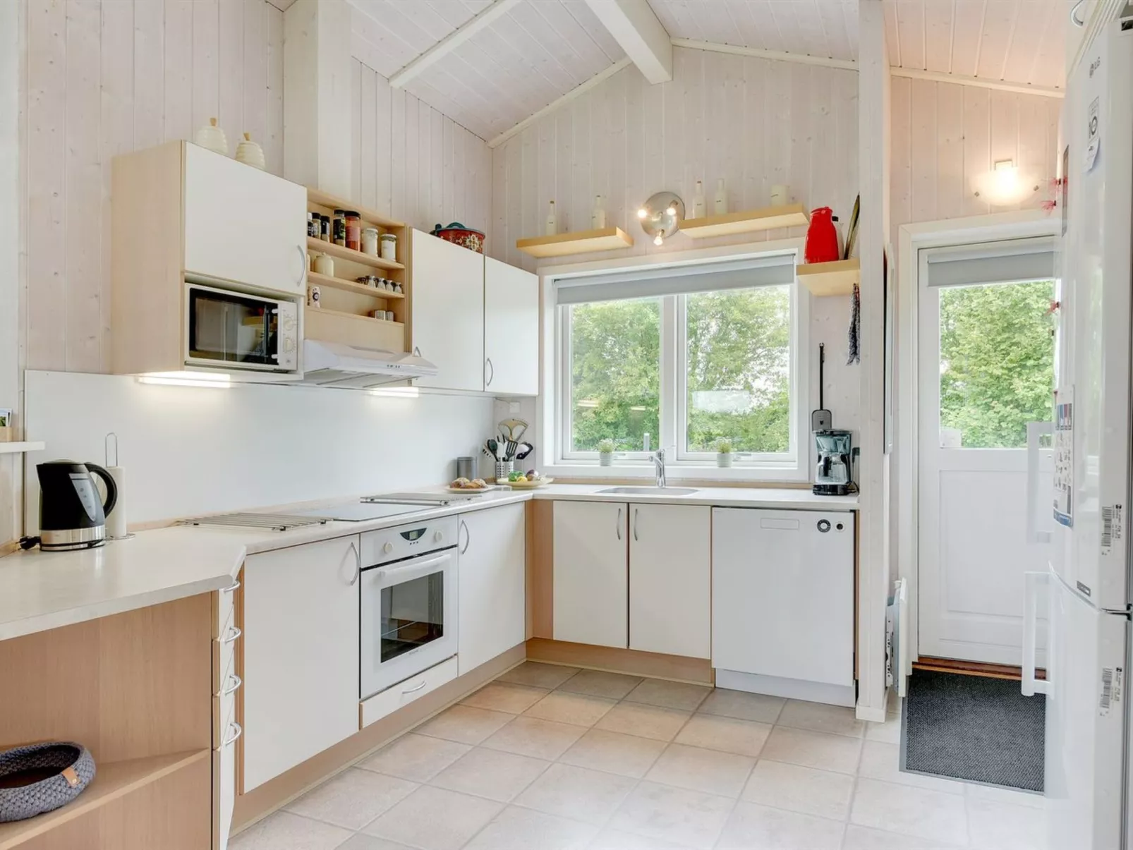 "Tjakko" - 700m from the sea-Binnen