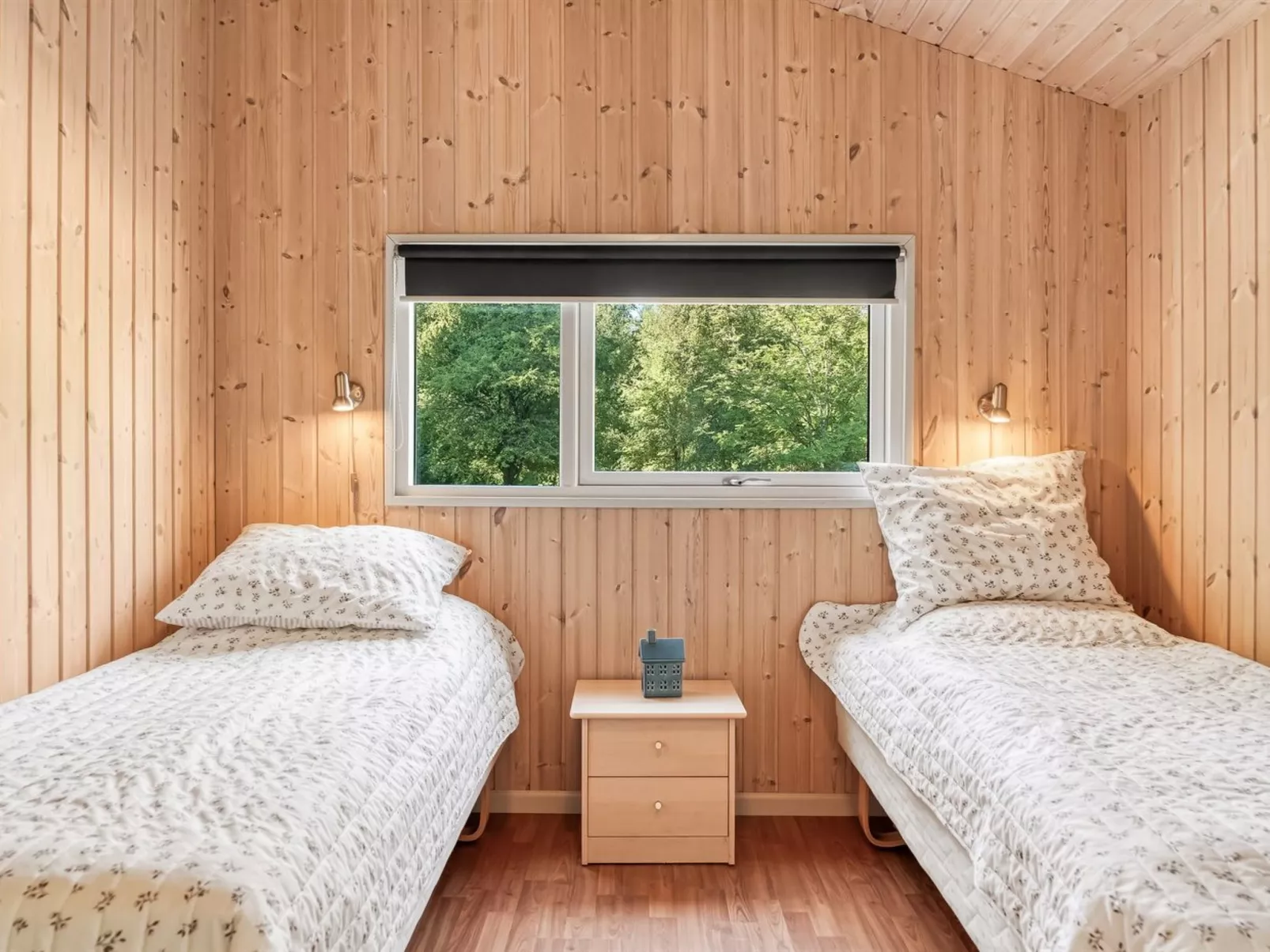 "Barne" - 4km from the sea-Binnen