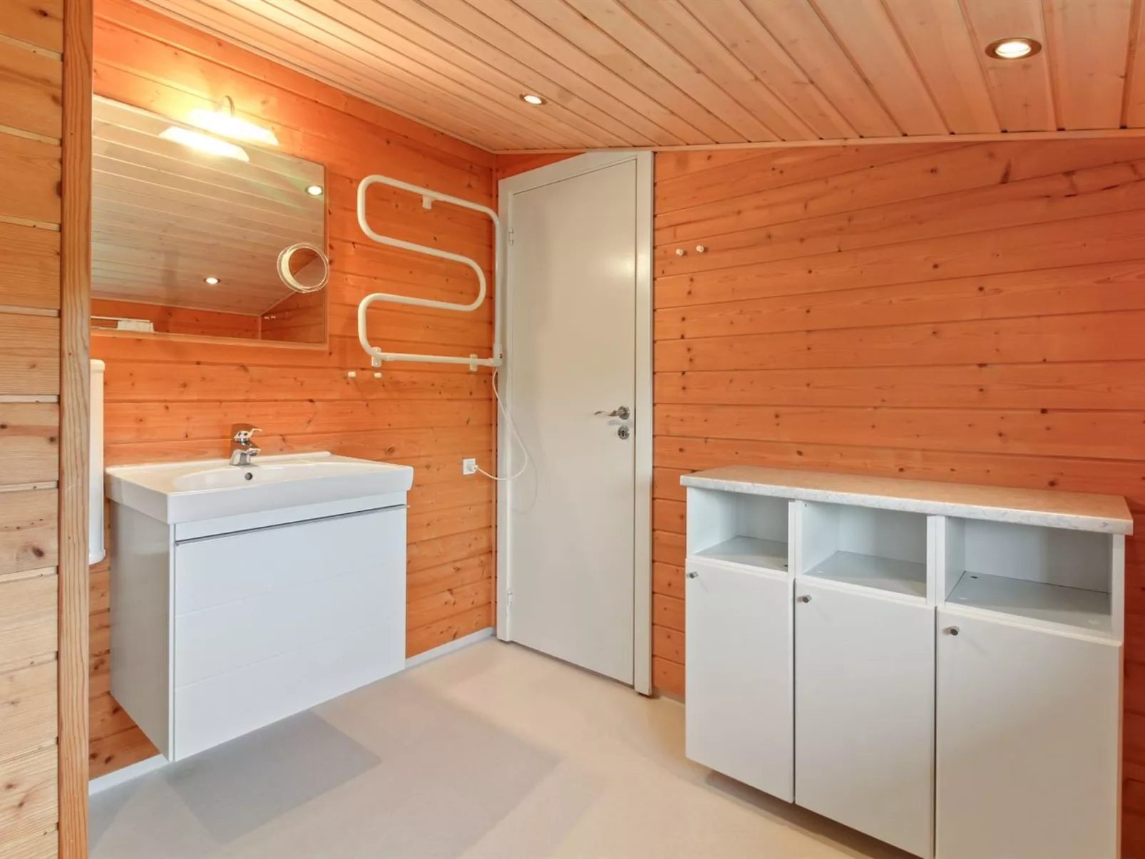 "Svenne" - 500m from the sea-Binnen