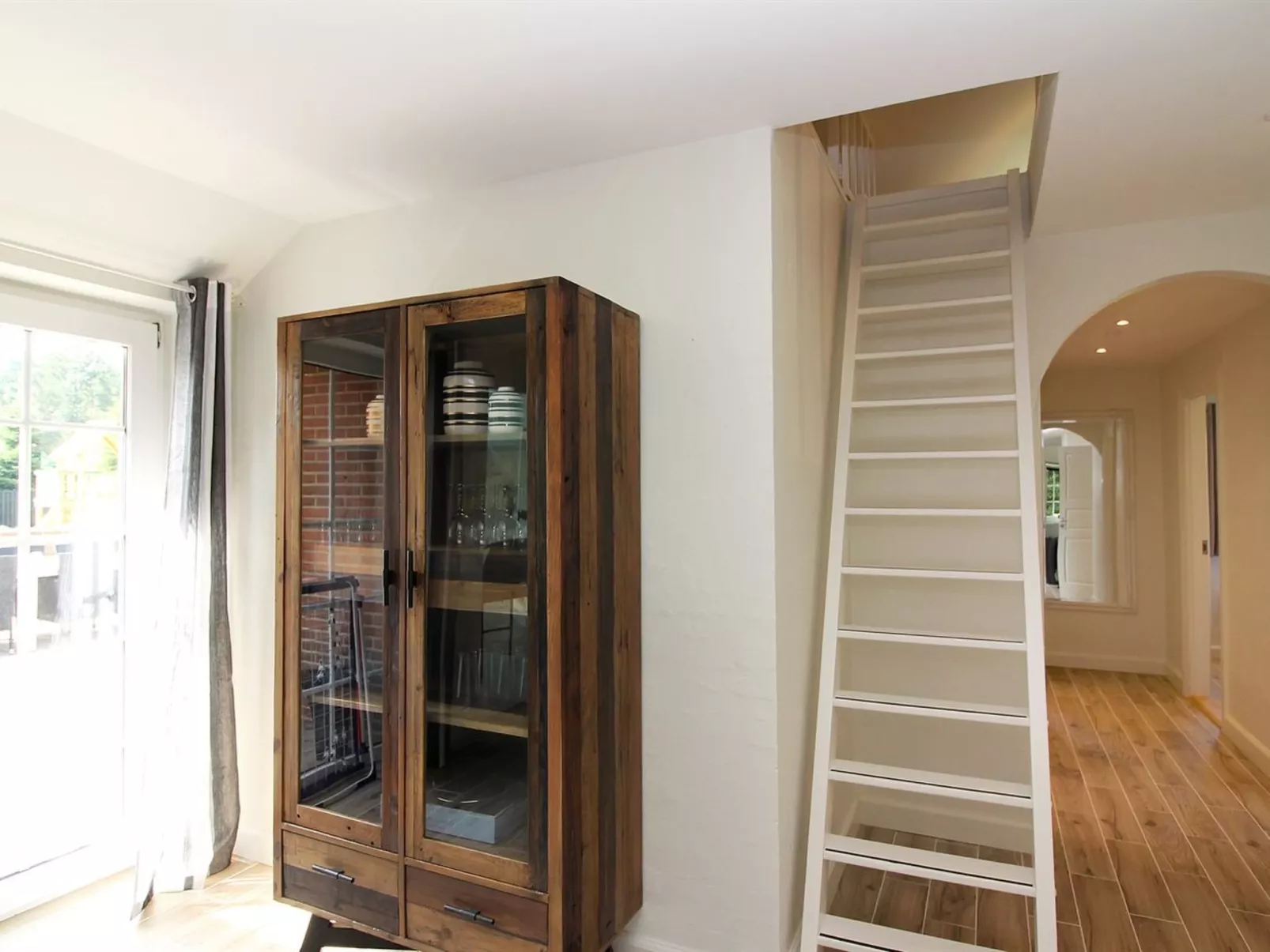 "Erra" - 250m from the sea-Binnen