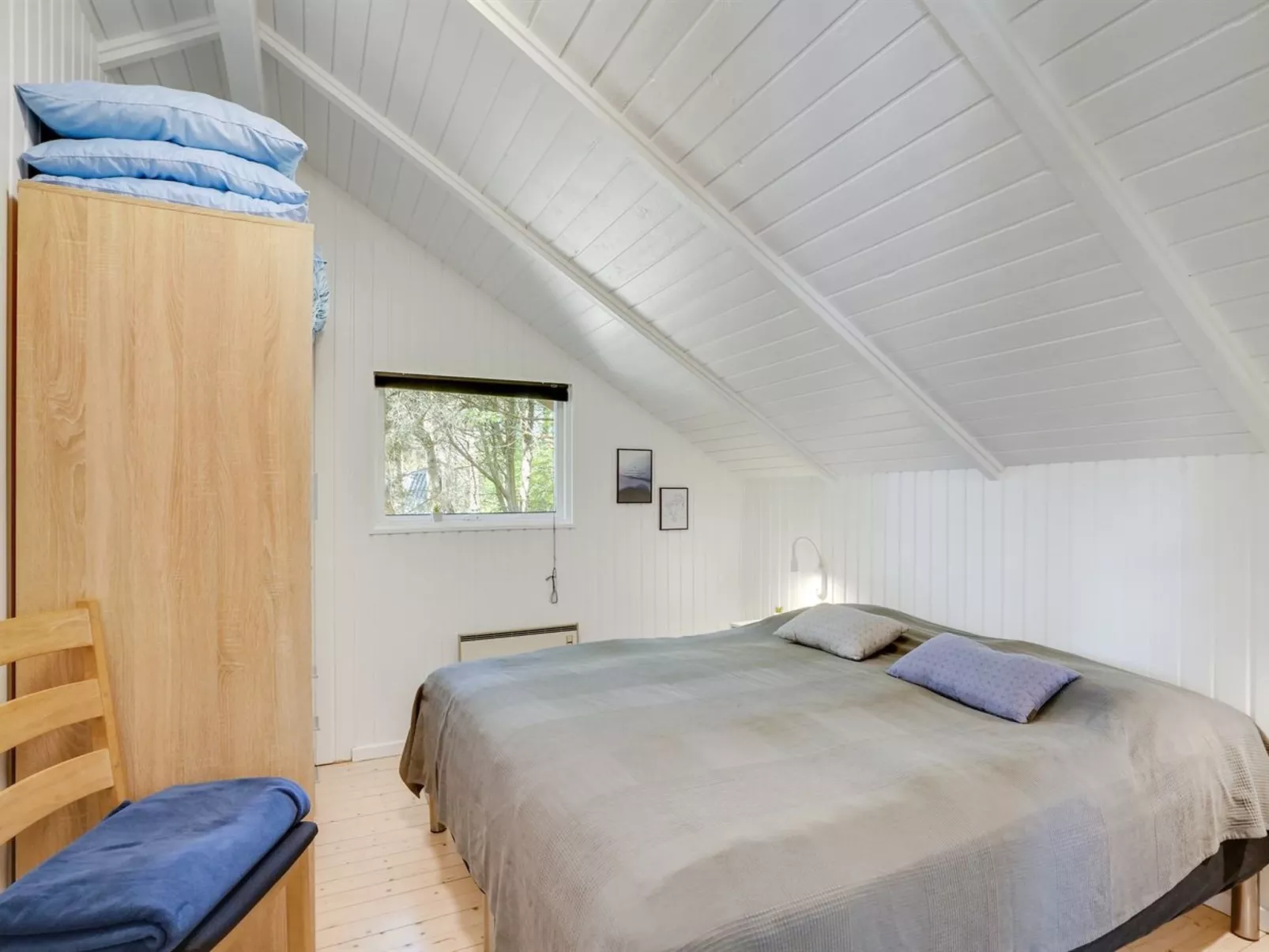 "Hjalmara" - 900m from the sea-Binnen