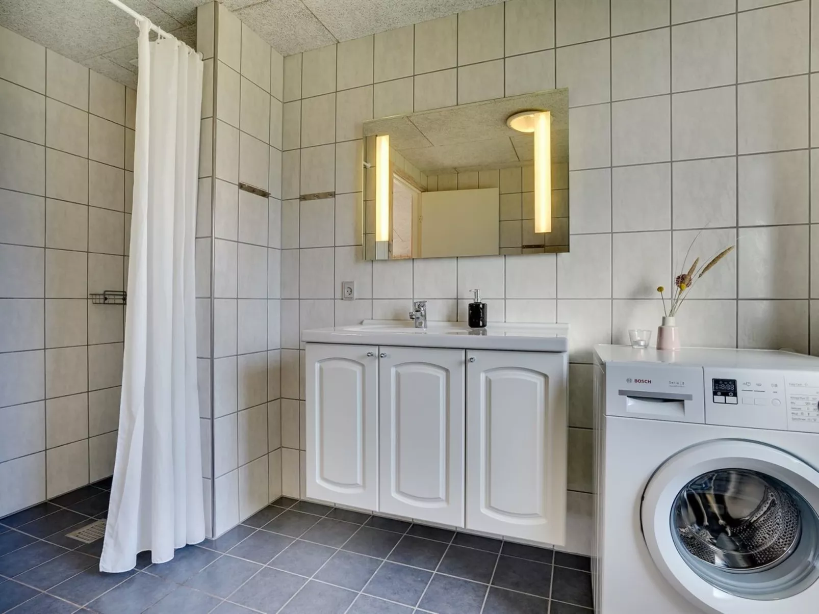 "Laiurenty" - 1km from the sea-Binnen