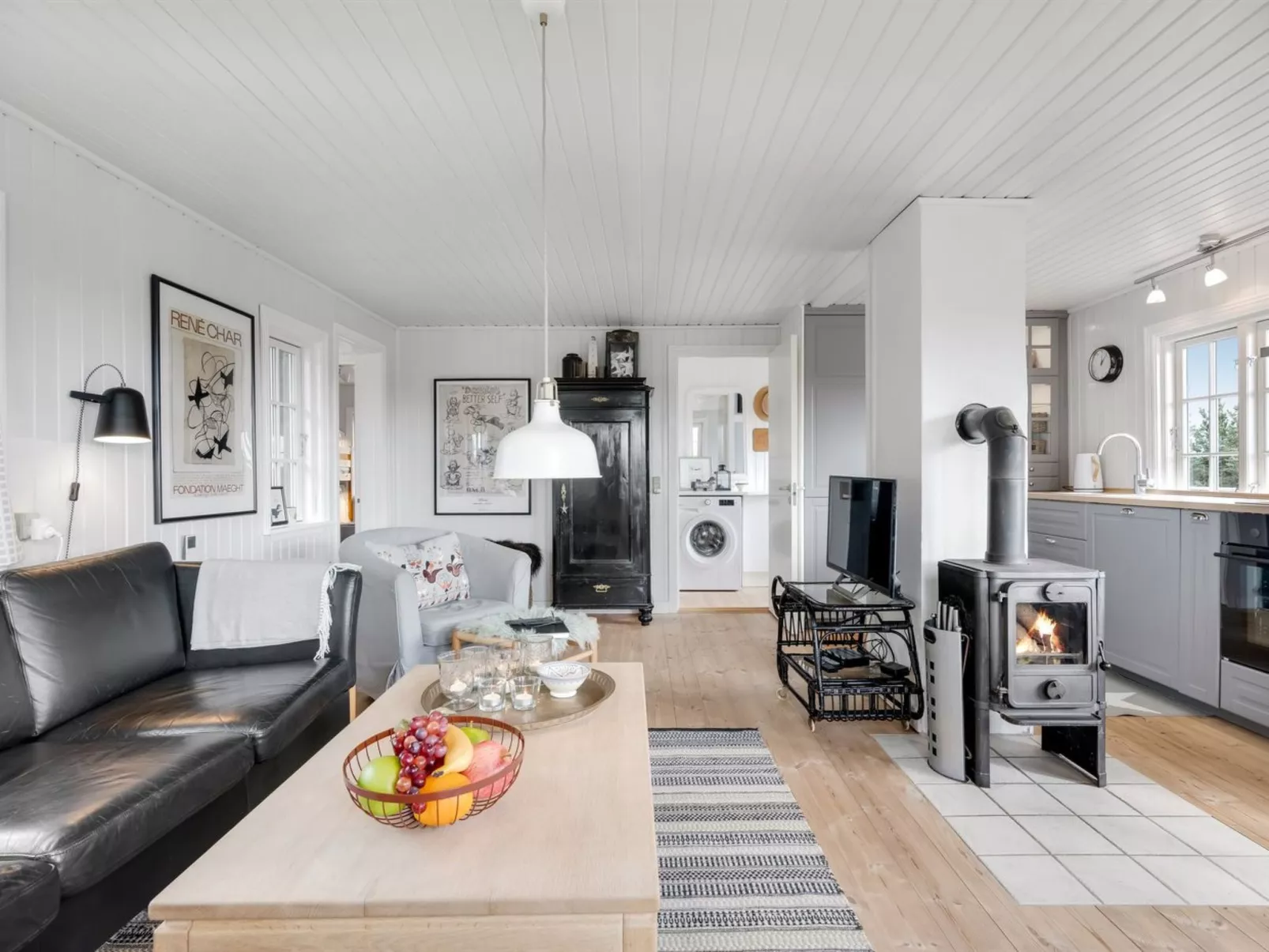 "Erikke" - 300m from the sea-Binnen