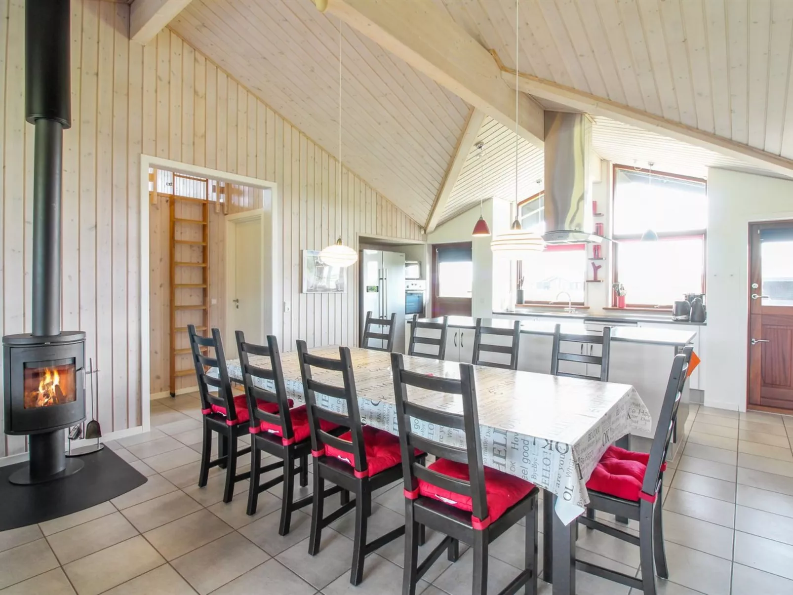 "Emma" - 976m from the sea-Binnen