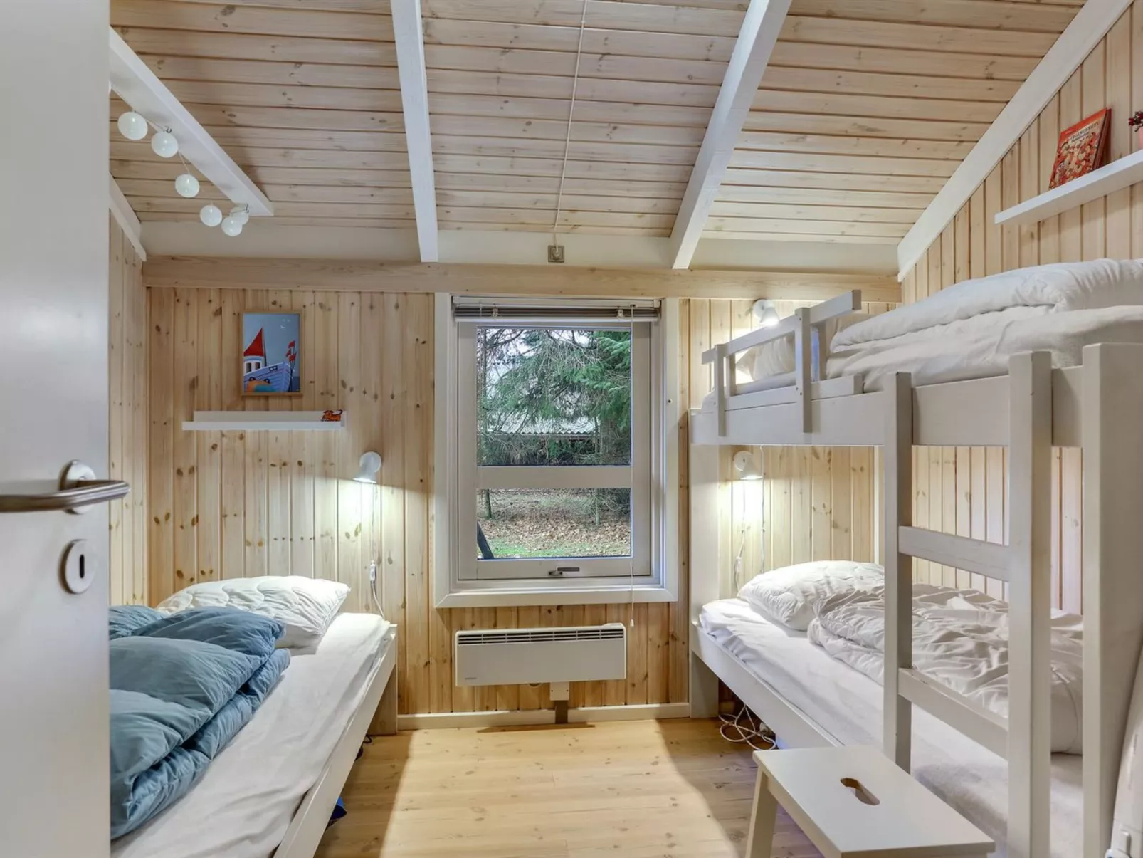 "Berenice" - 250m from the sea-Binnen