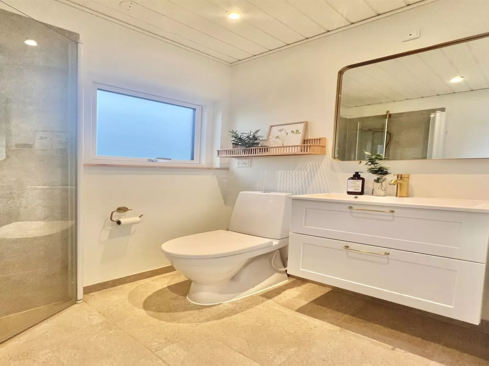 "Ajvi" - 50m from the sea-Binnen