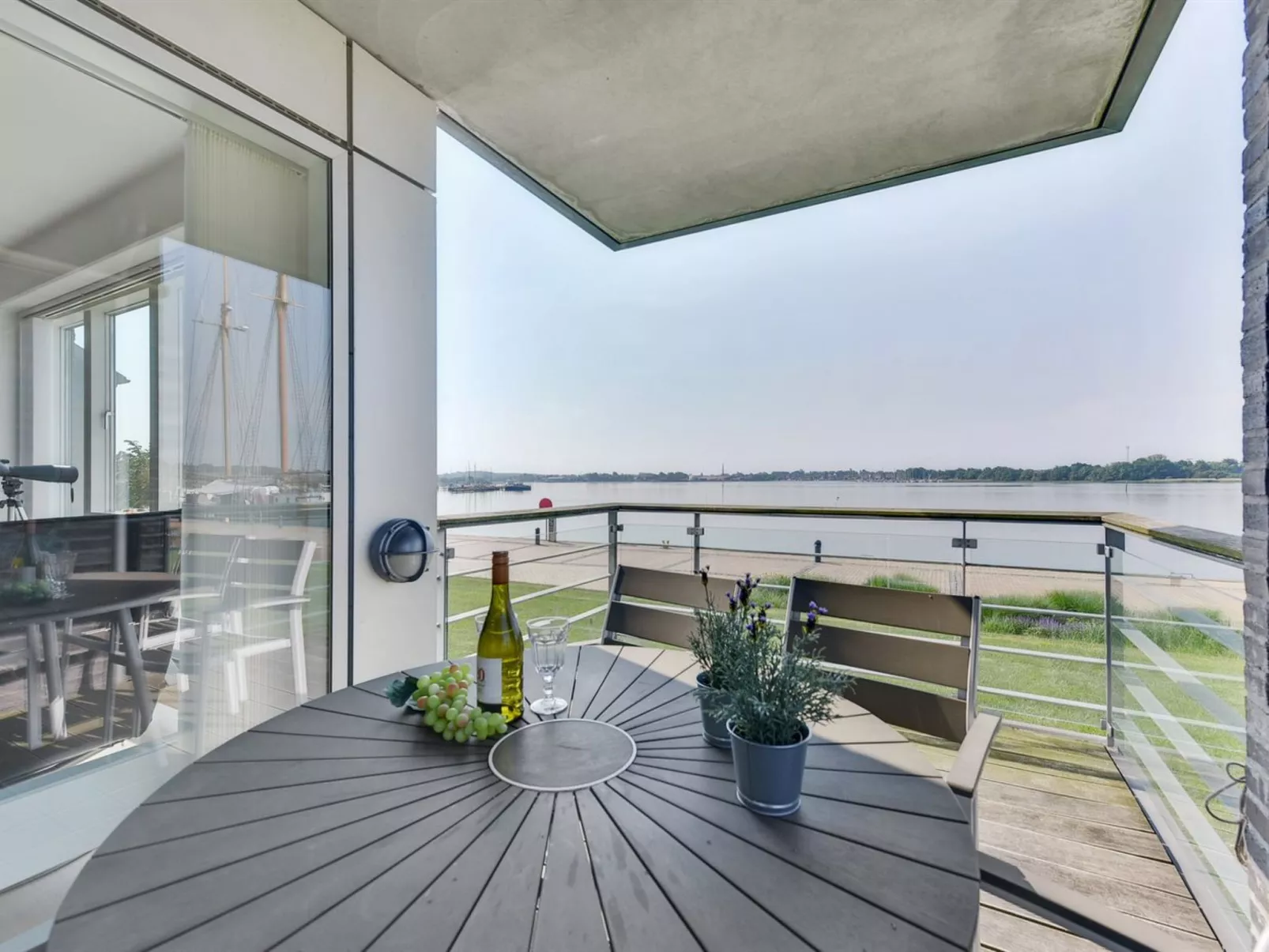 "Maja" - 100m from the sea-Buiten