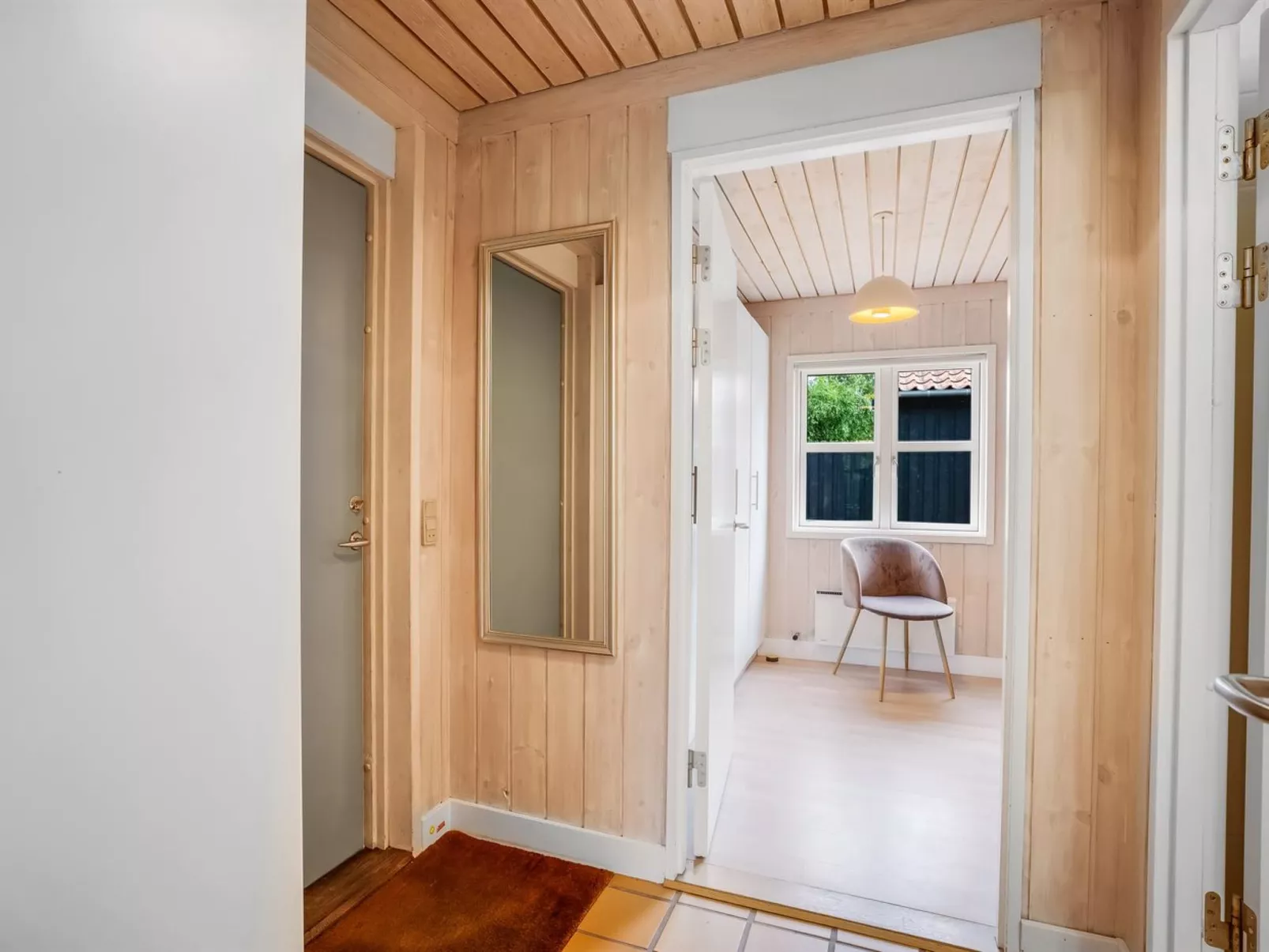 "Torsten" - 30m from the sea-Binnen