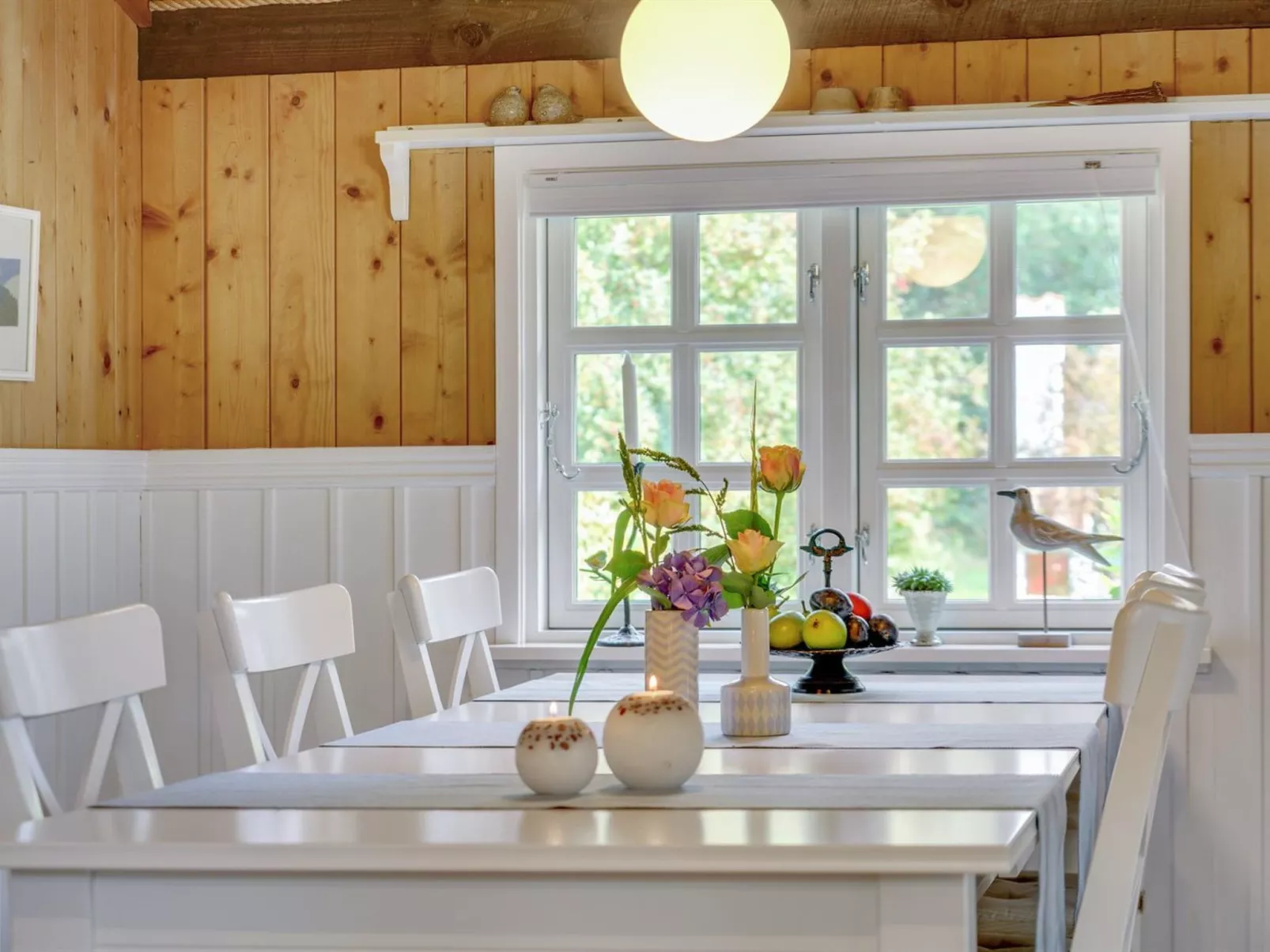 "Arnborg" - 2km from the sea-Binnen