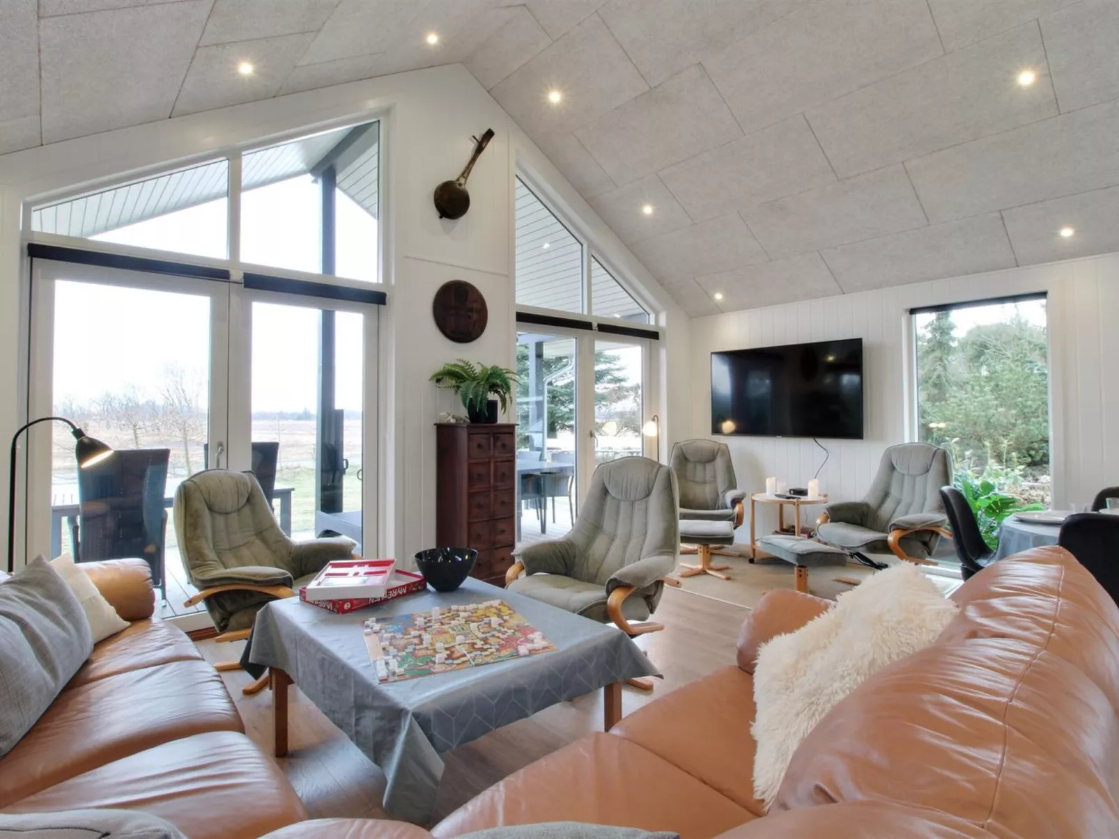 "Cholena" - 700m from the sea-Binnen