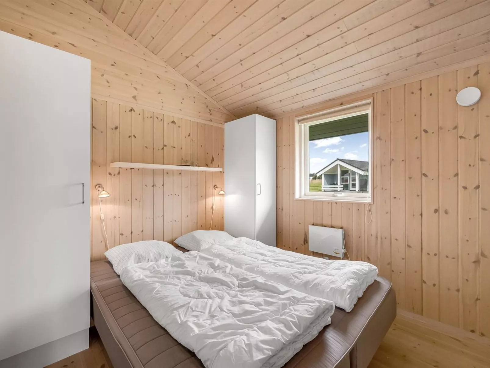 "Lucio" - 350m to the fjord-Binnen