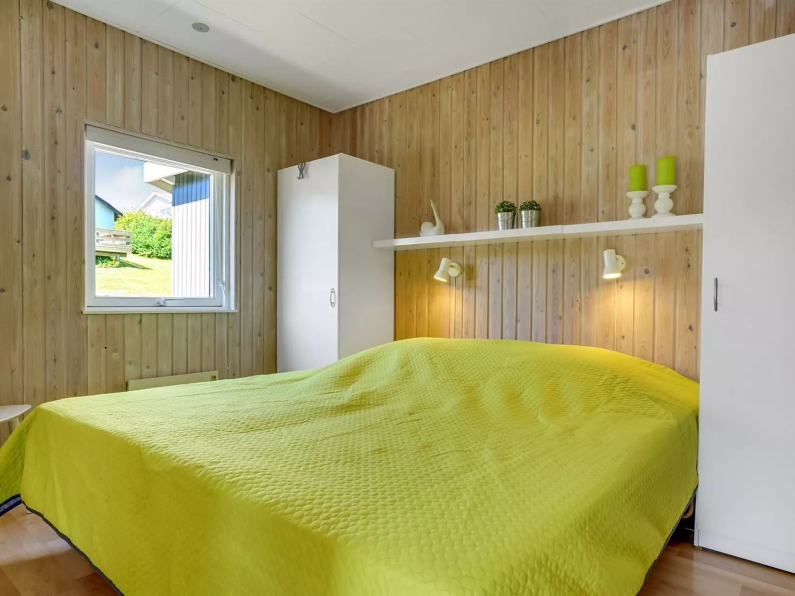 "Jenvold" - 300m to the fjord-Binnen