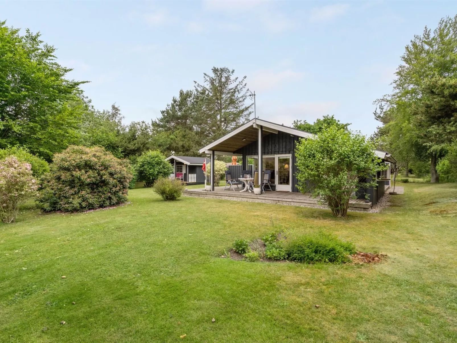 "Farthin" - 800m from the sea-Buiten