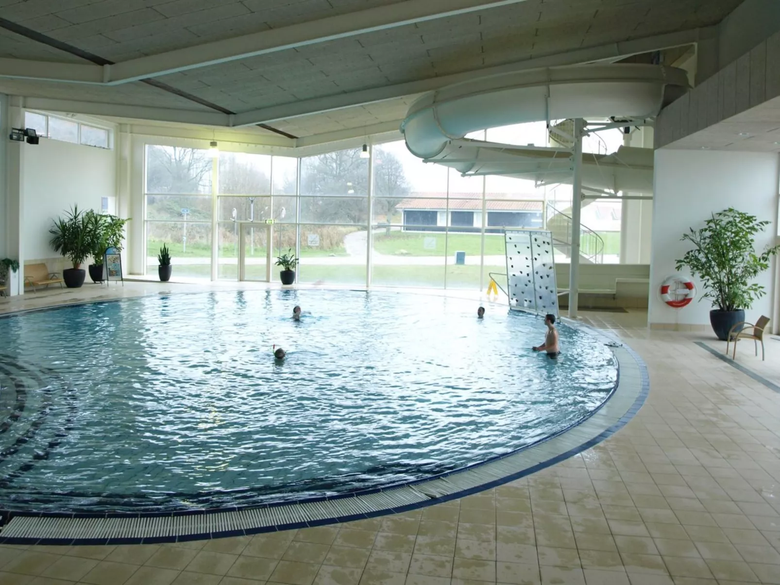 "Fausta" - 150m to the fjord-Buiten