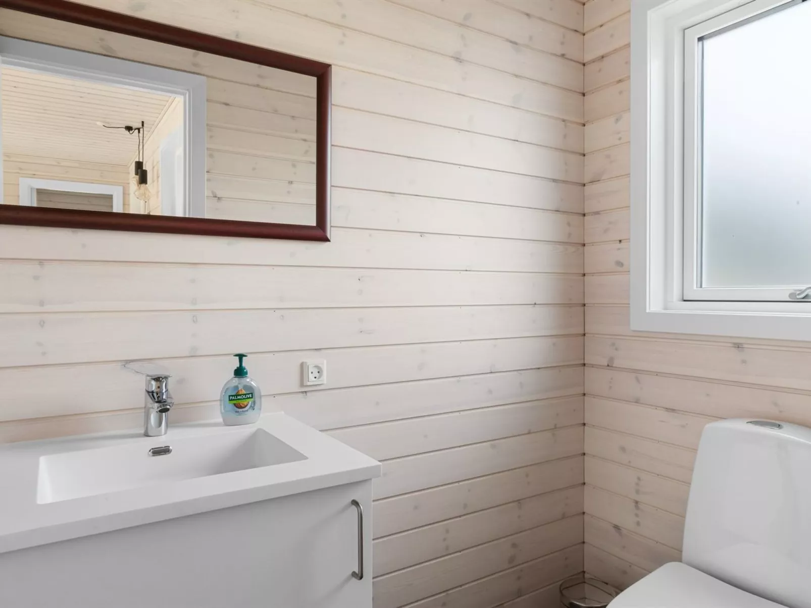 "Mato" - 100m from the sea-Binnen