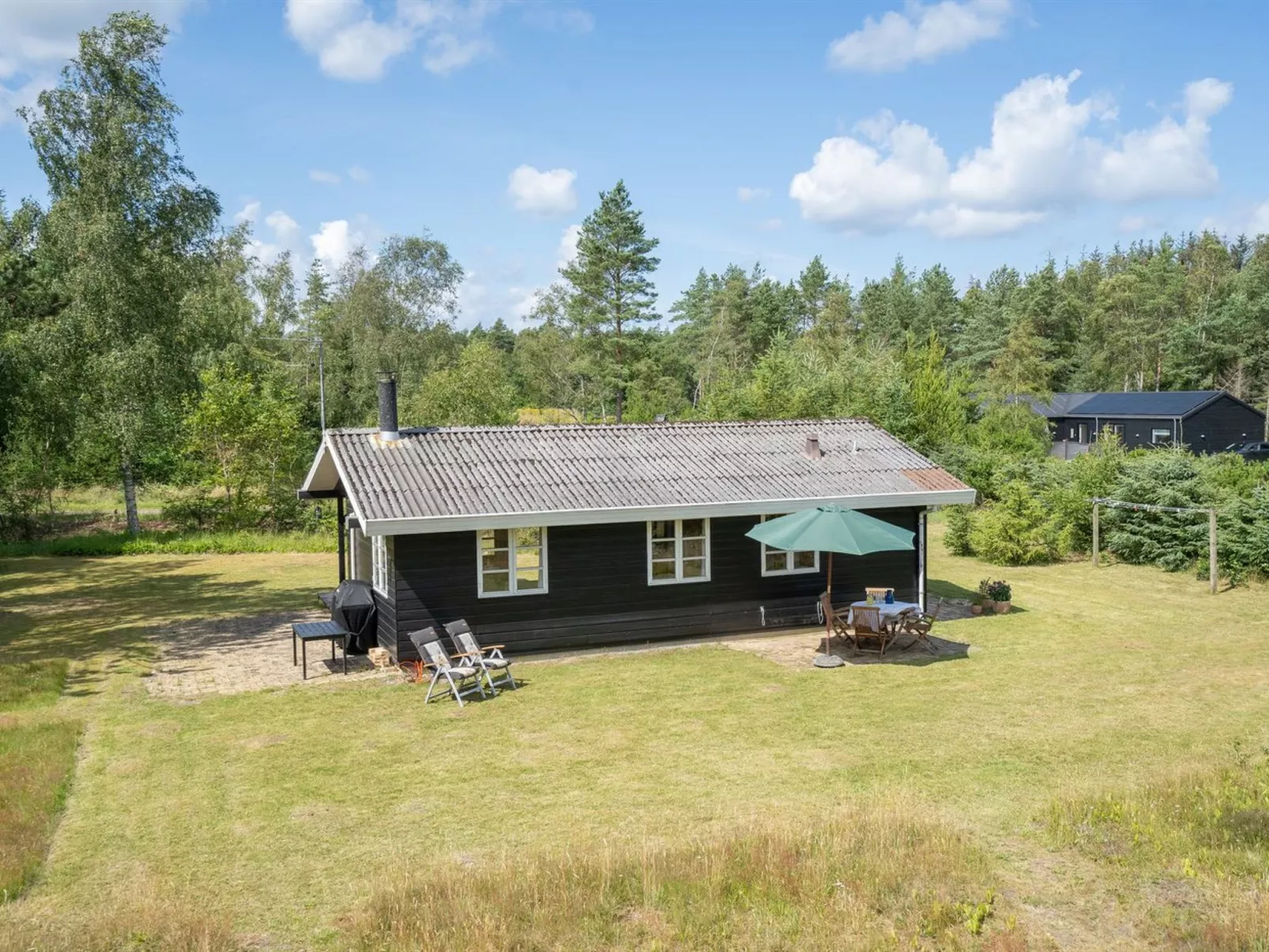 "Gizelle" - 1.5km from the sea-Buiten